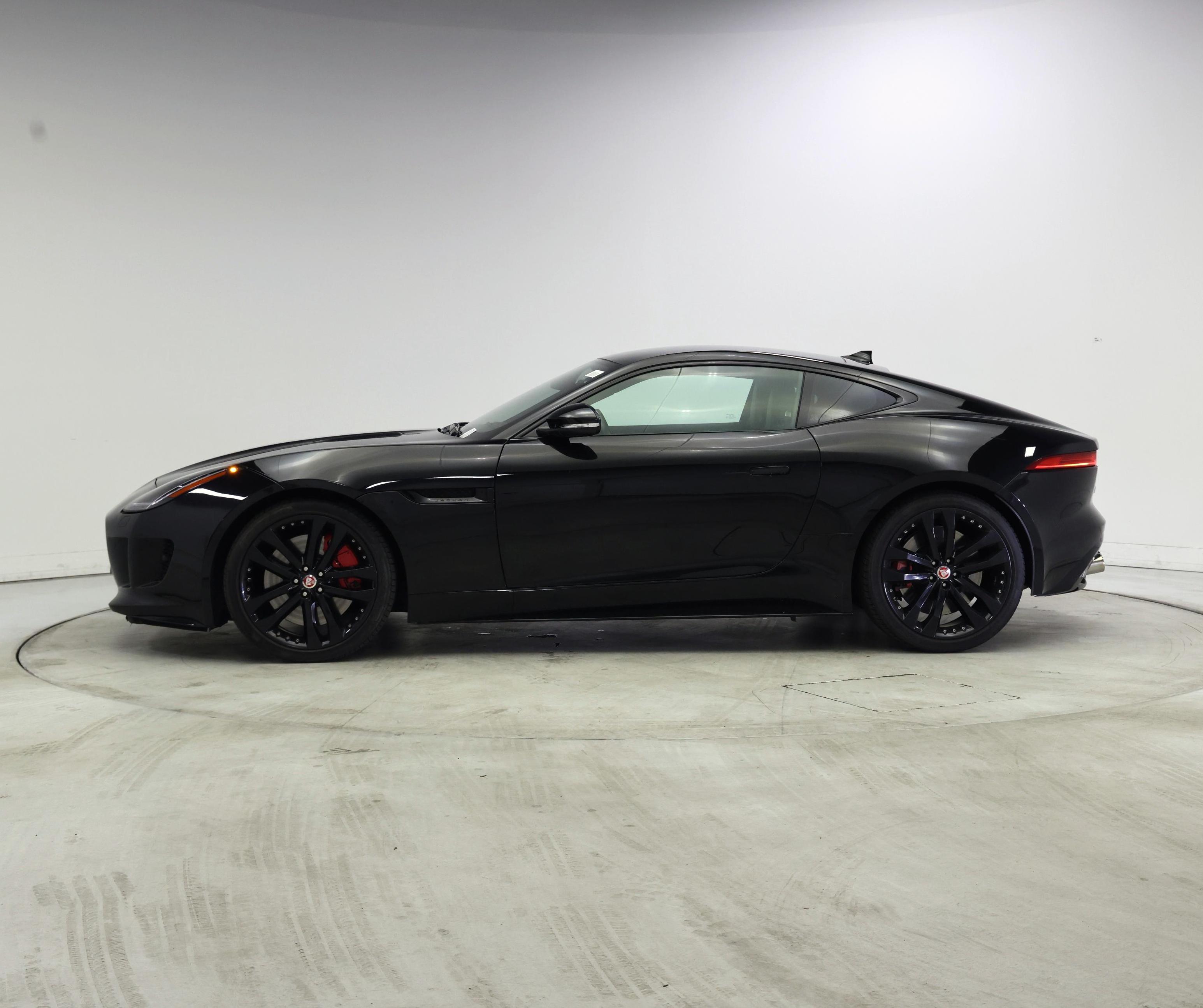 Thumbnail: 2015 Jaguar F-Type - 3