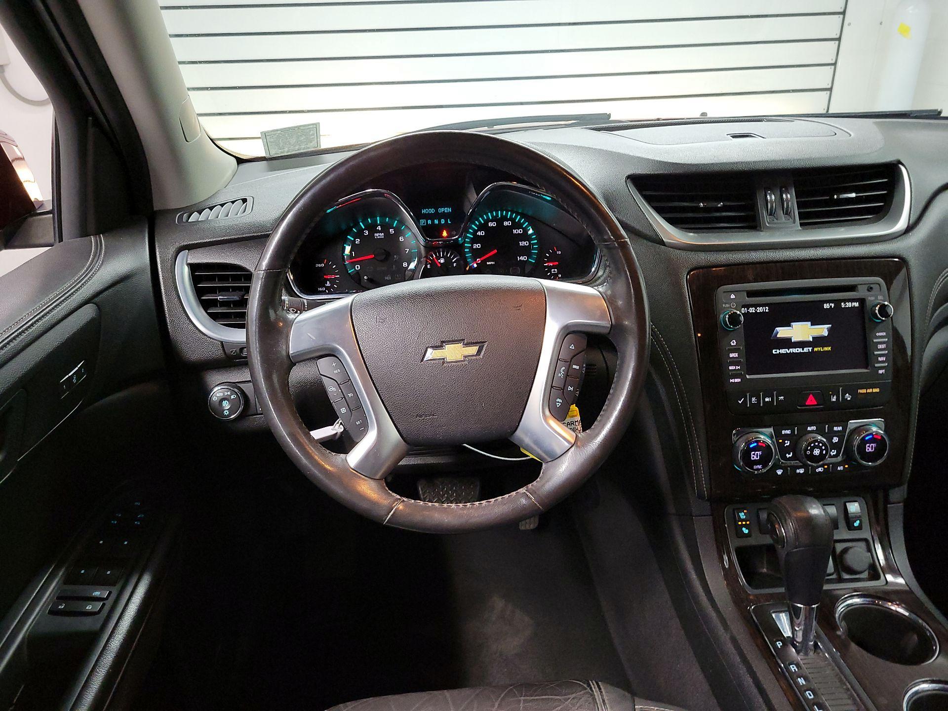 Thumbnail: 2017 Chevrolet Traverse - 10