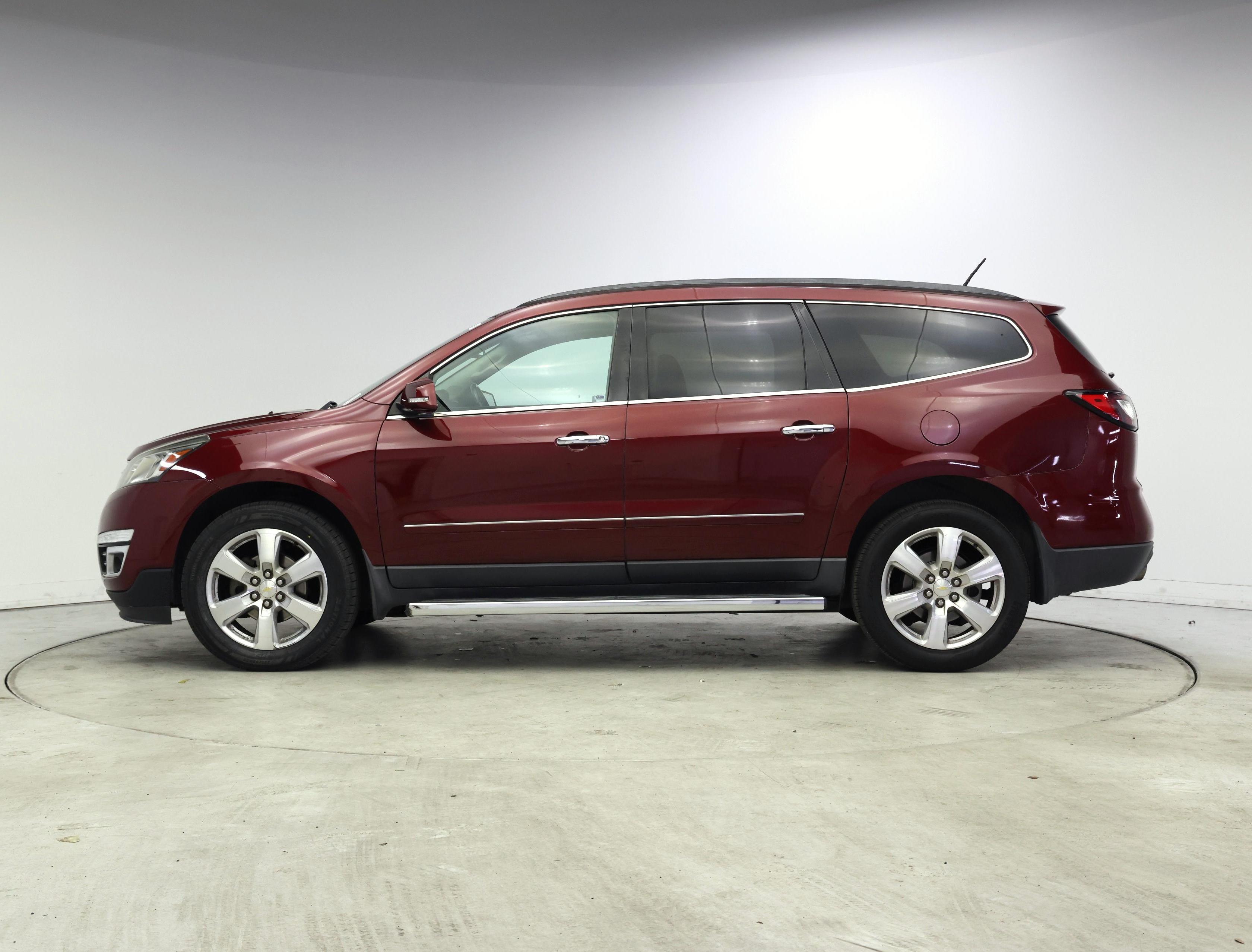 Thumbnail: 2017 Chevrolet Traverse - 3