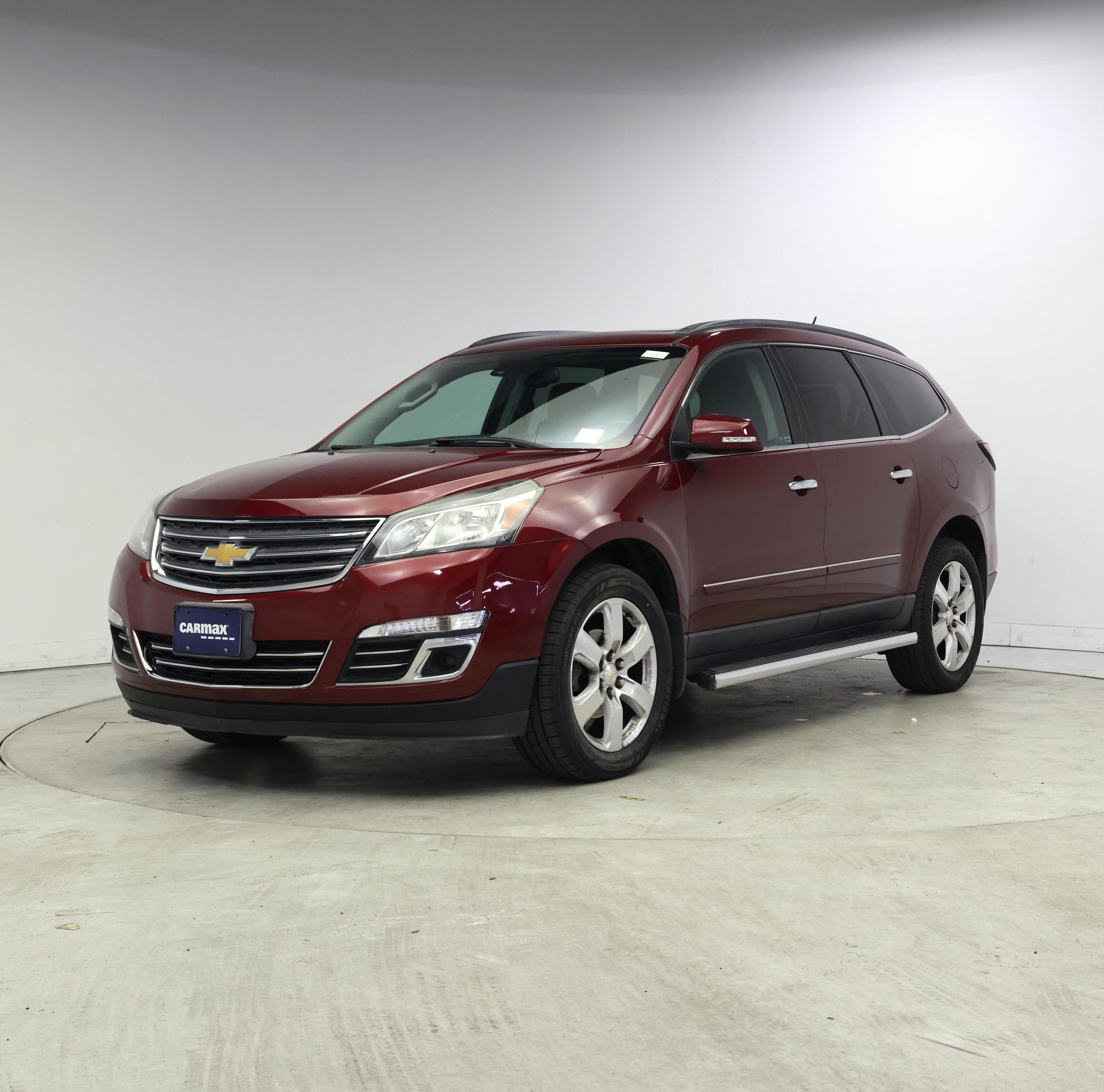 Thumbnail: 2017 Chevrolet Traverse - 4