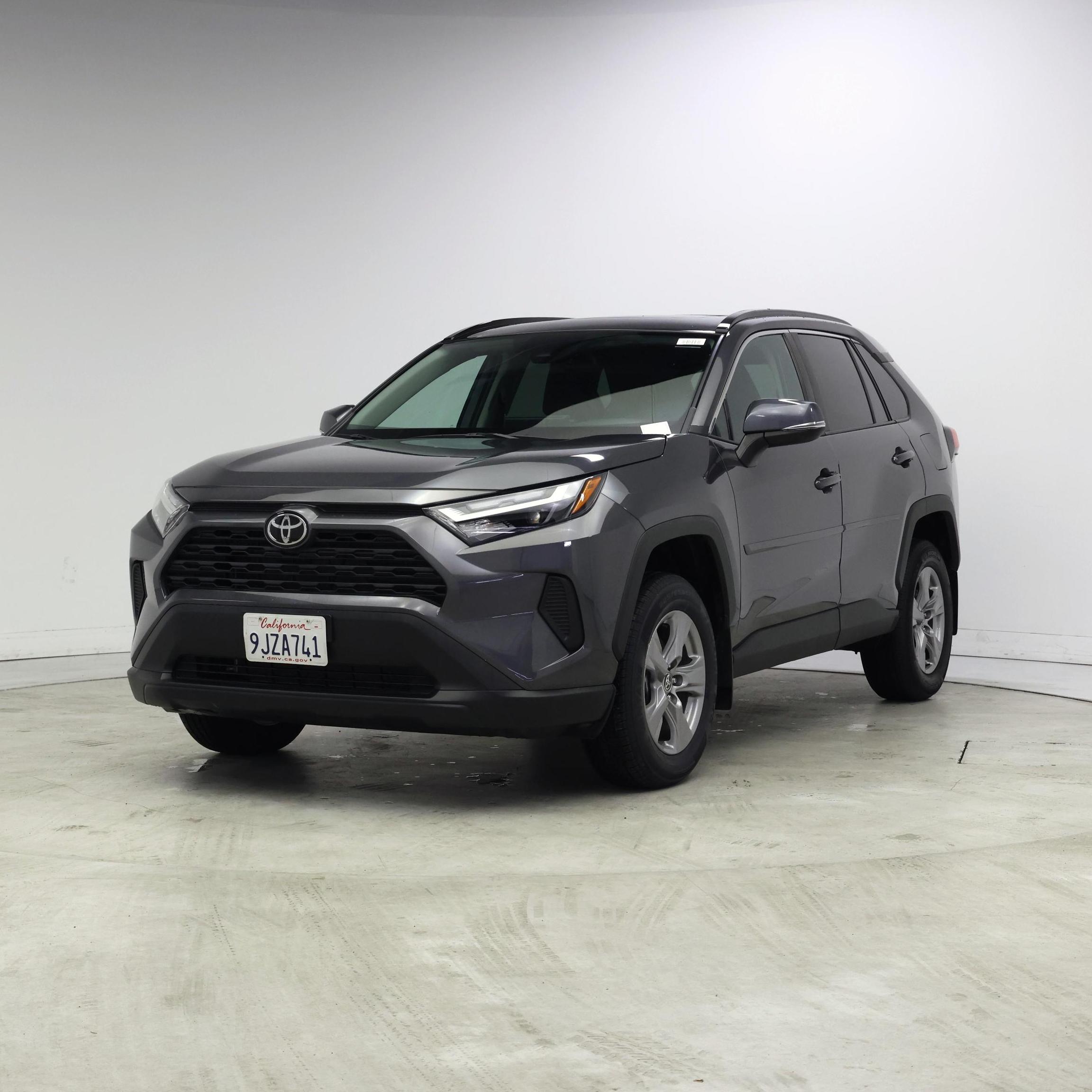 Thumbnail: 2024 Toyota RAV4 - 4