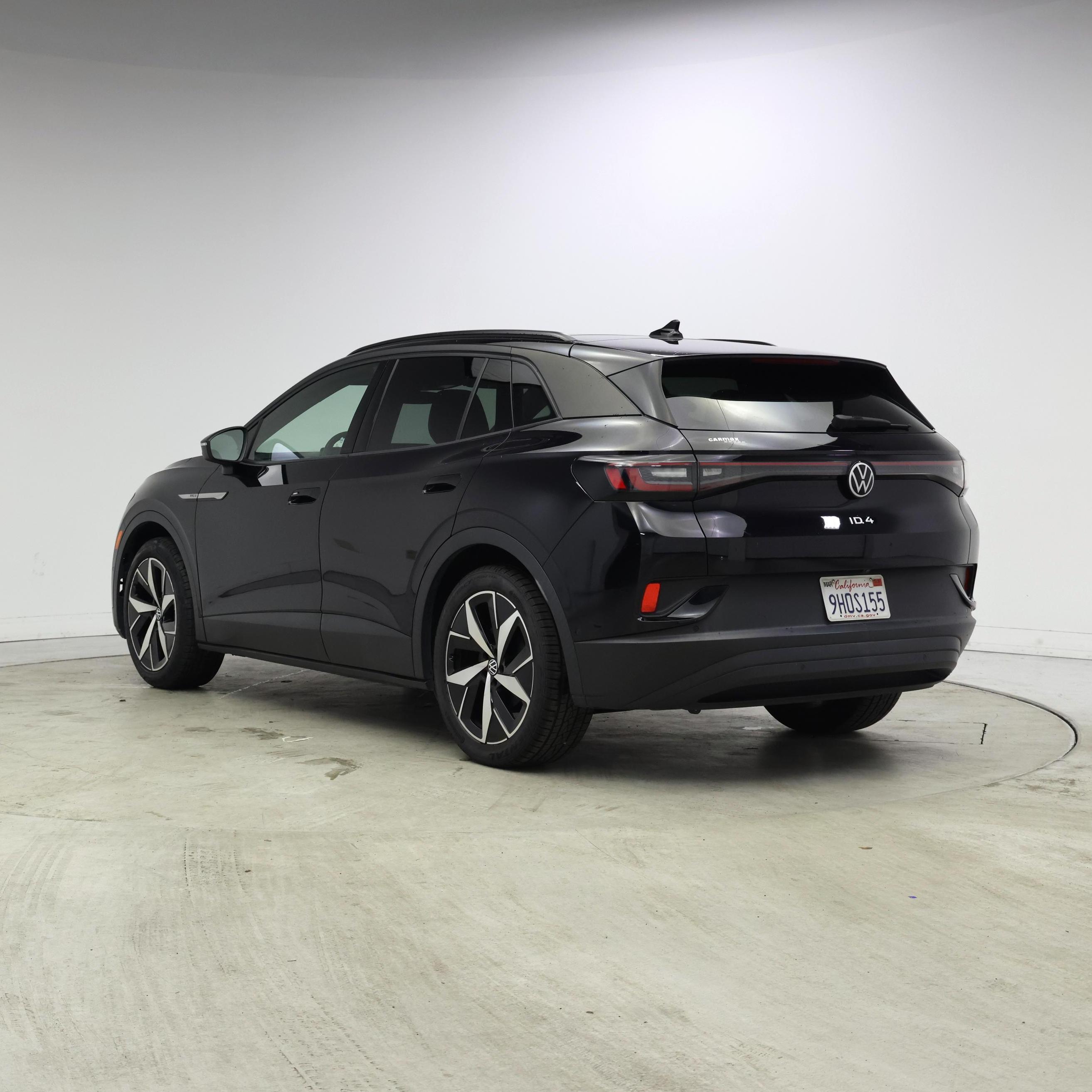 Thumbnail: 2023 Volkswagen ID.4 - 2