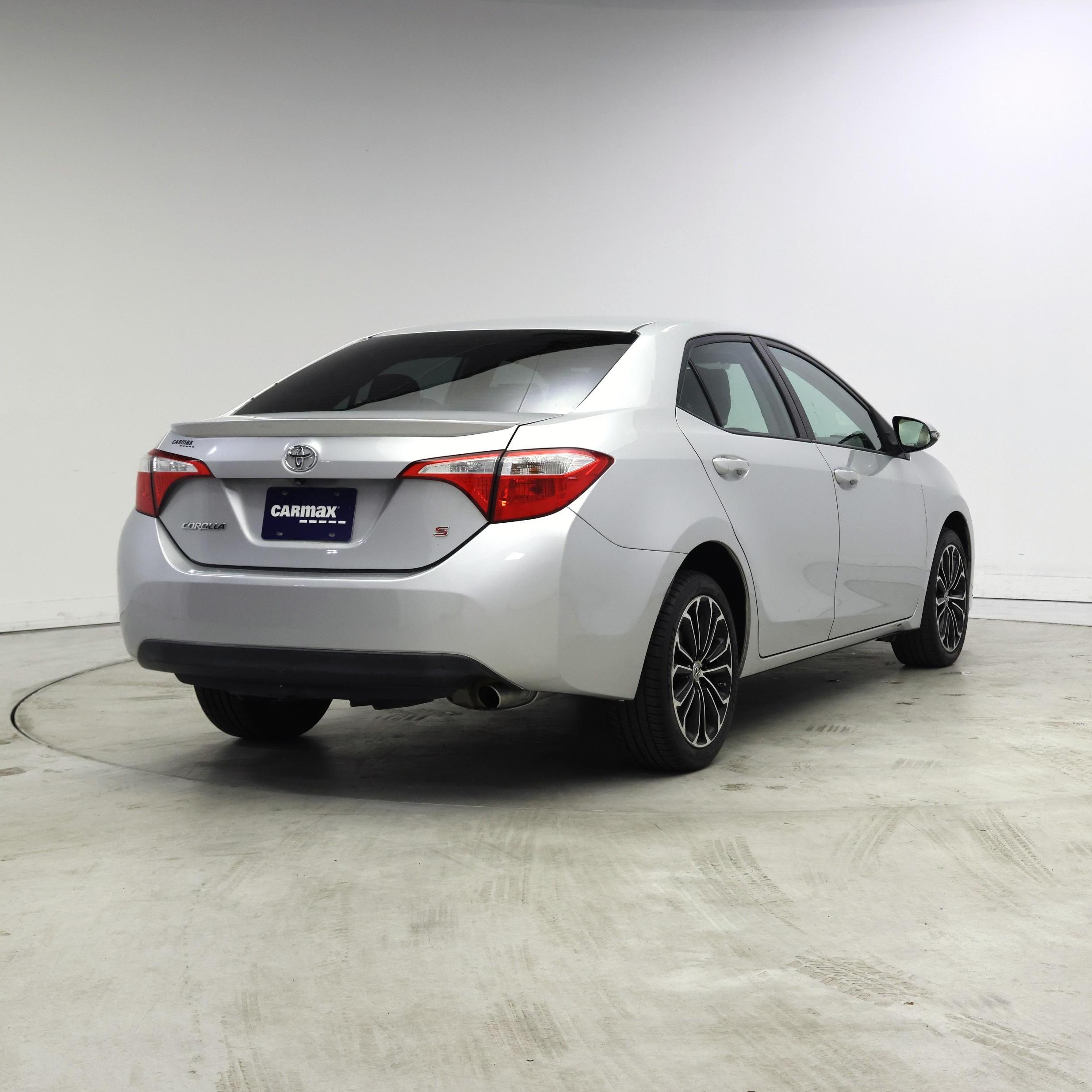 Thumbnail: 2015 Toyota Corolla - 8