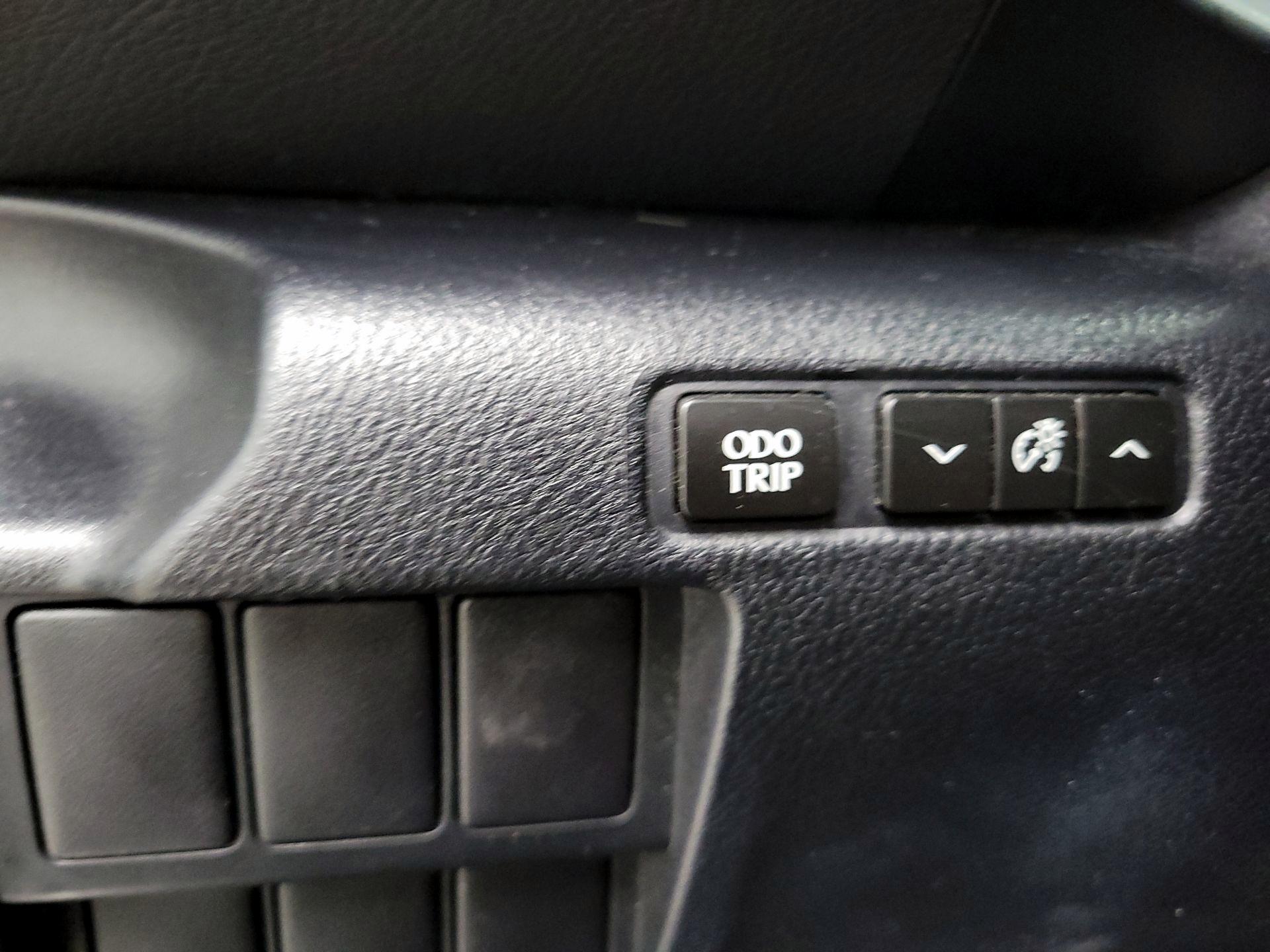 Thumbnail: 2014 Lexus IS - 13