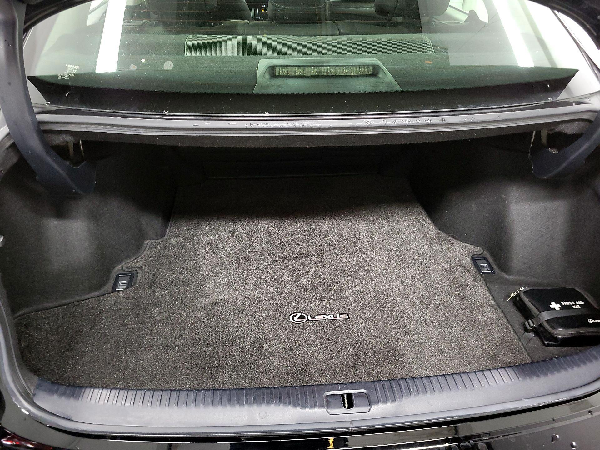 Thumbnail: 2014 Lexus IS - 19