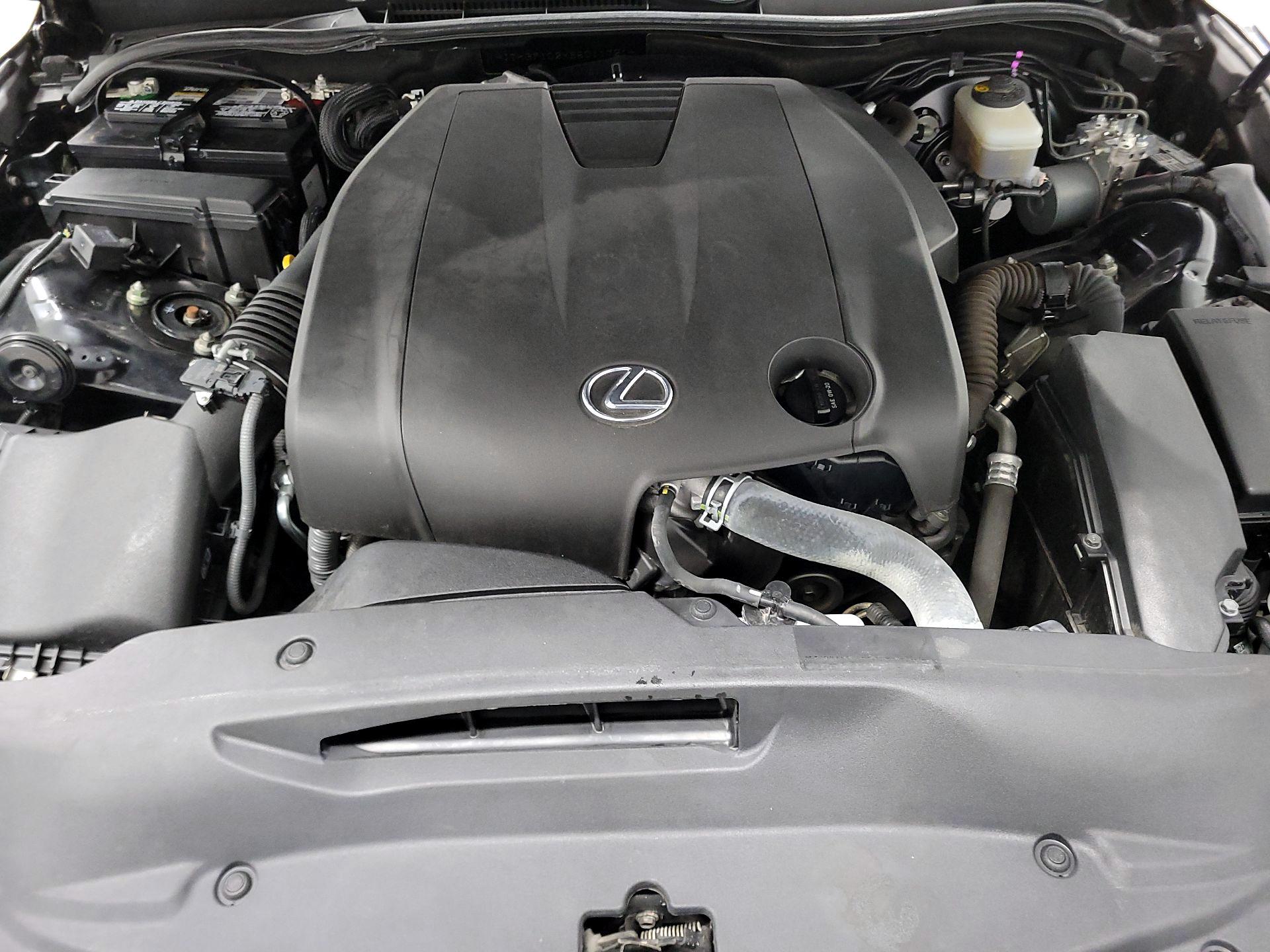 Thumbnail: 2014 Lexus IS - 20