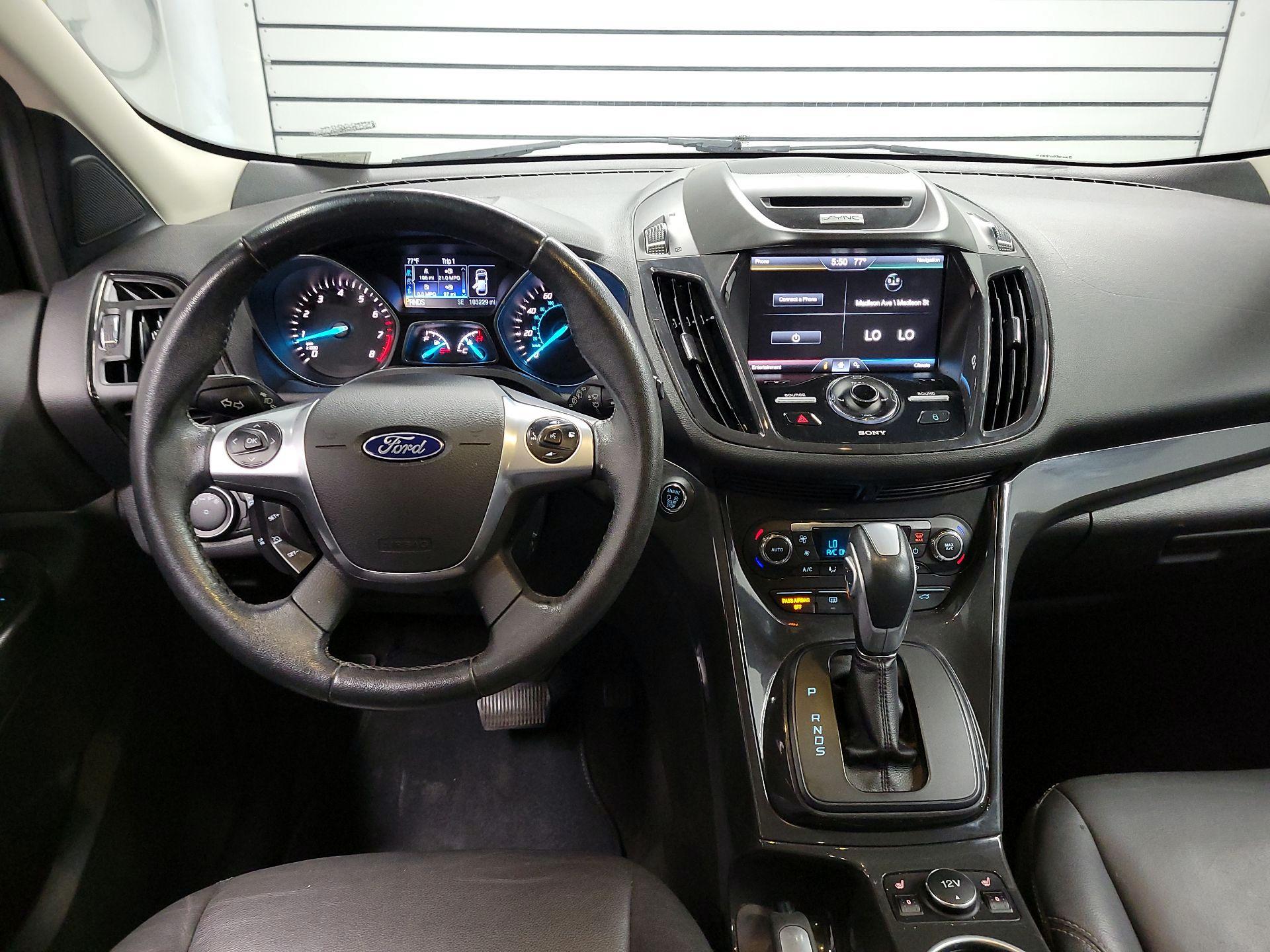 Thumbnail: 2015 Ford Escape - 9
