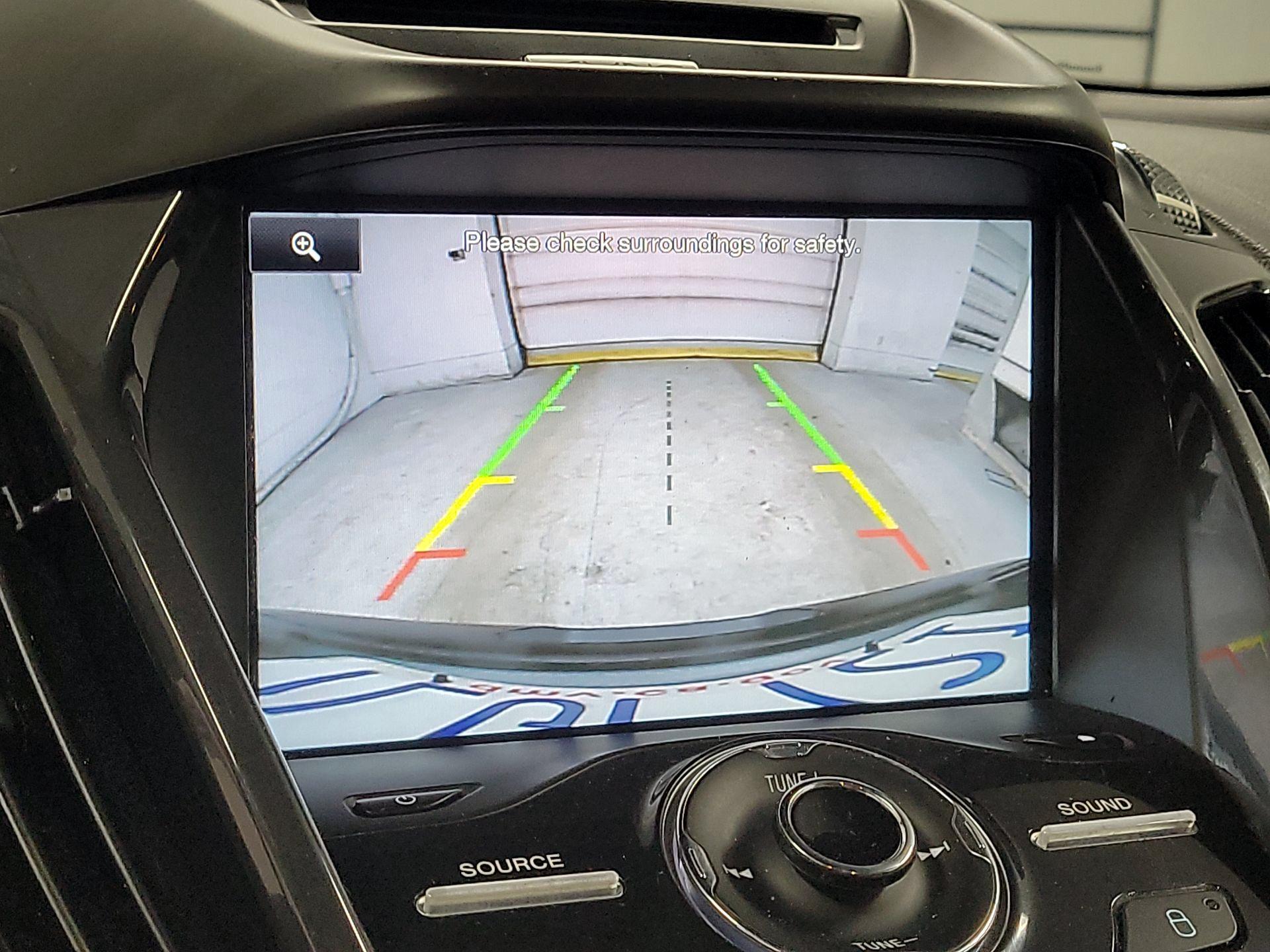 Thumbnail: 2015 Ford Escape - 13