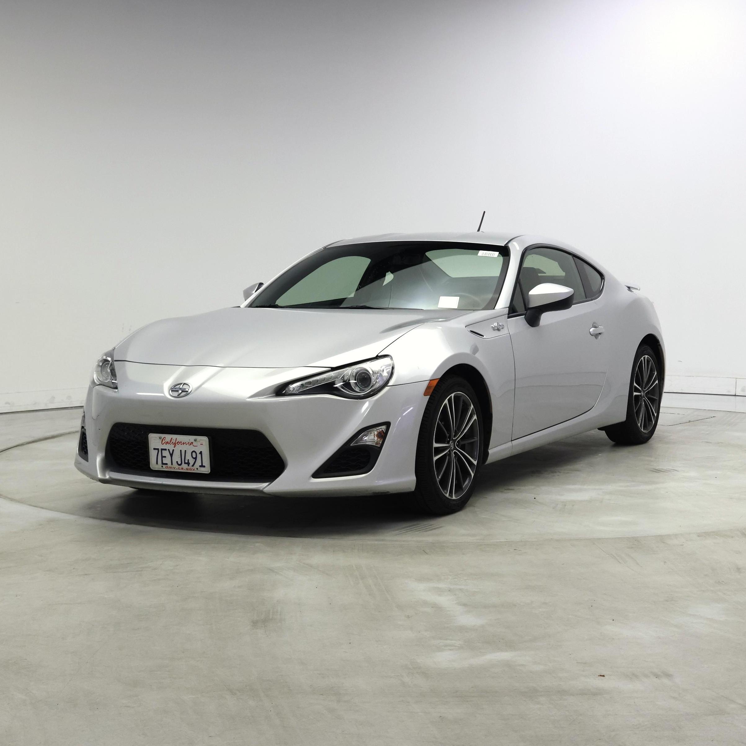 Thumbnail: 2014 Scion FR-S - 4