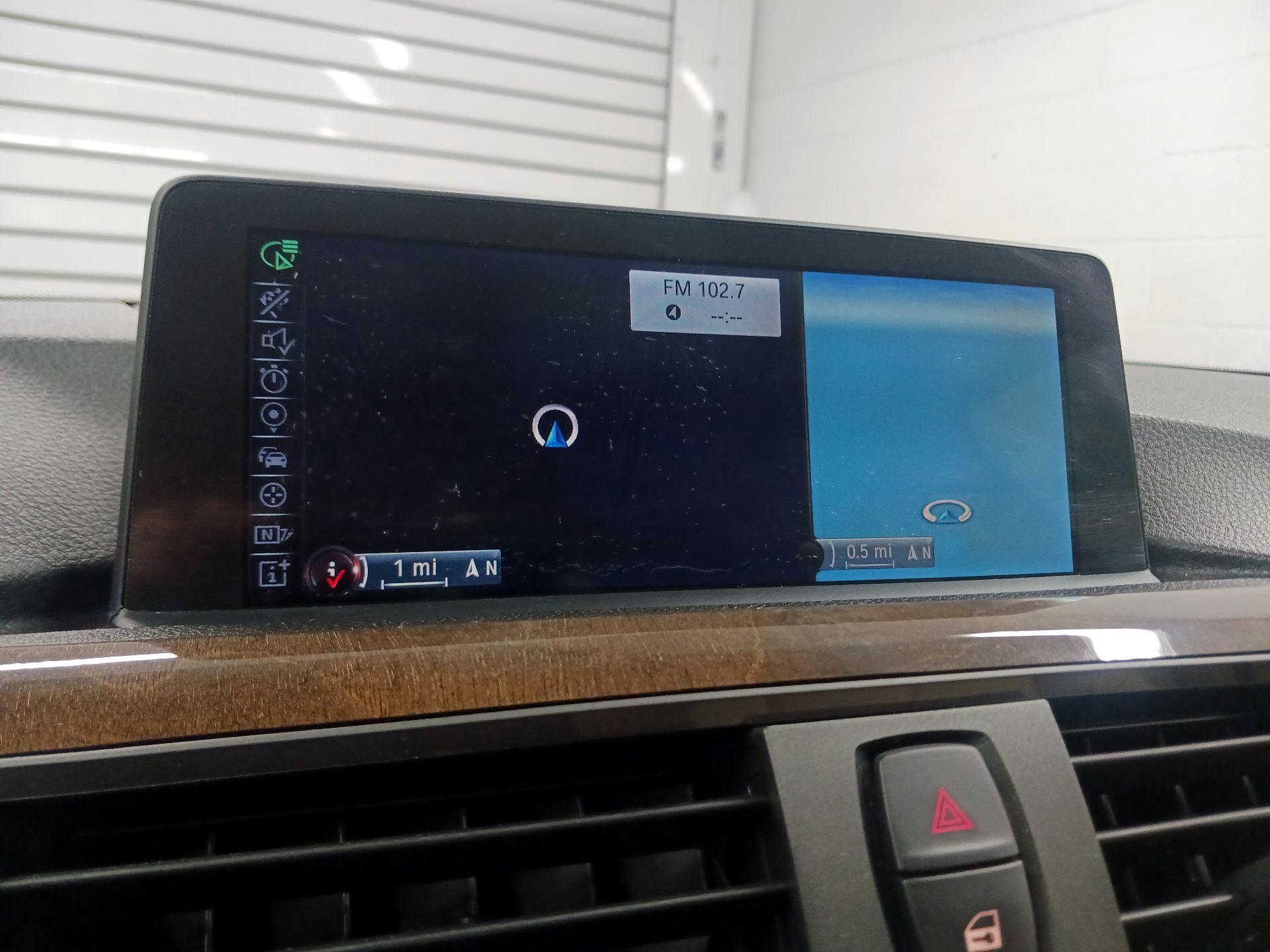 Thumbnail: 2015 BMW 3 Series - 14