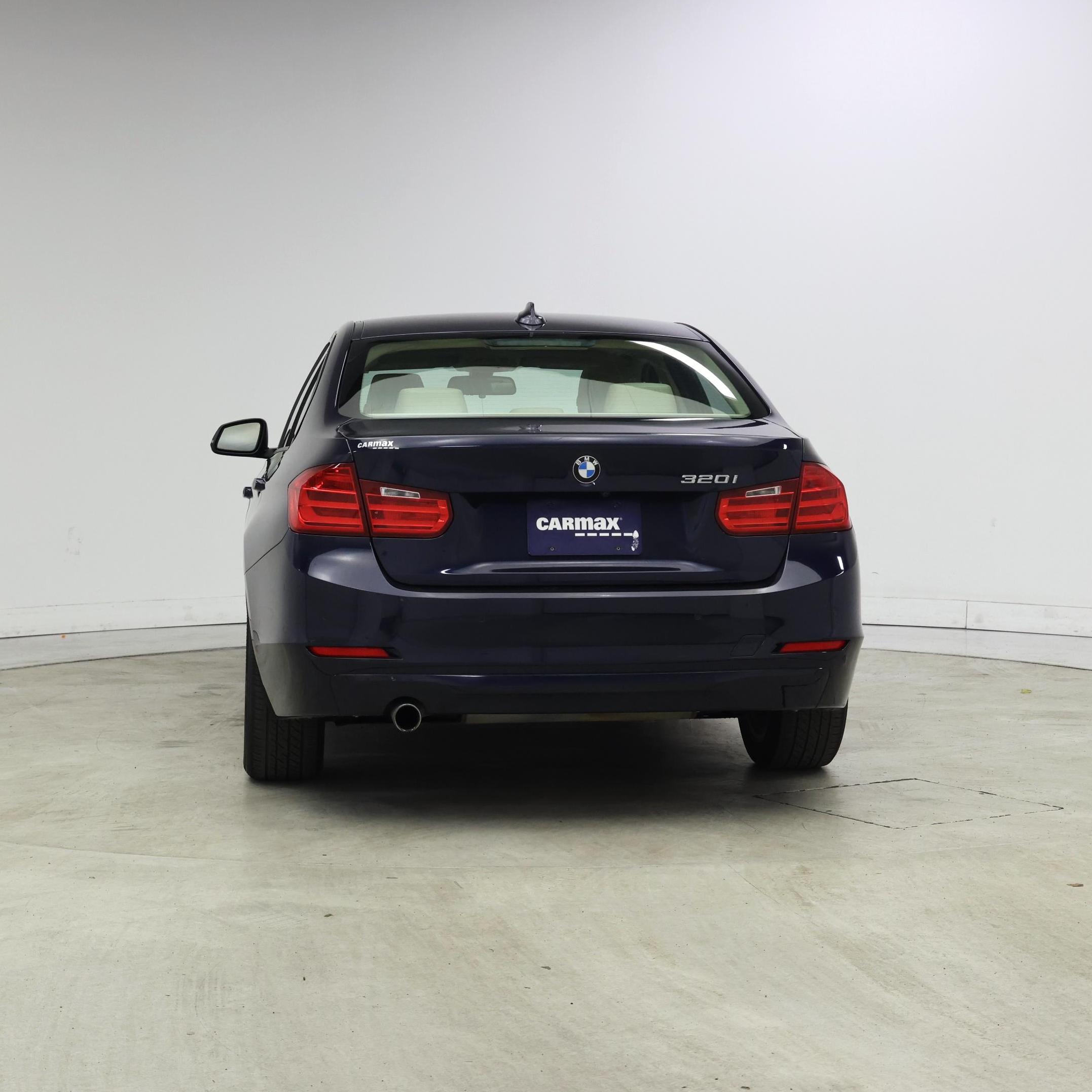 Thumbnail: 2015 BMW 3 Series - 6