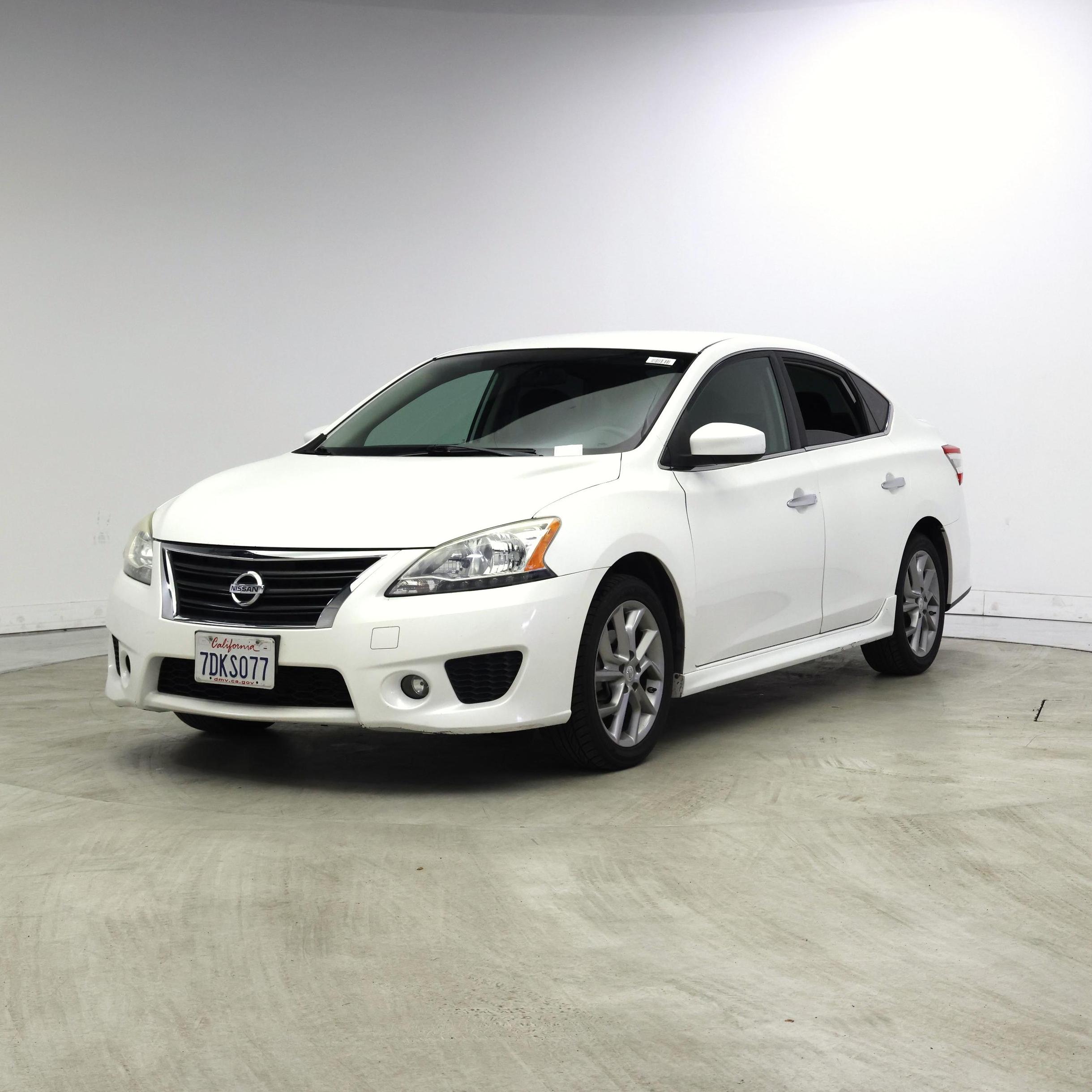 Thumbnail: 2014 Nissan Sentra - 4