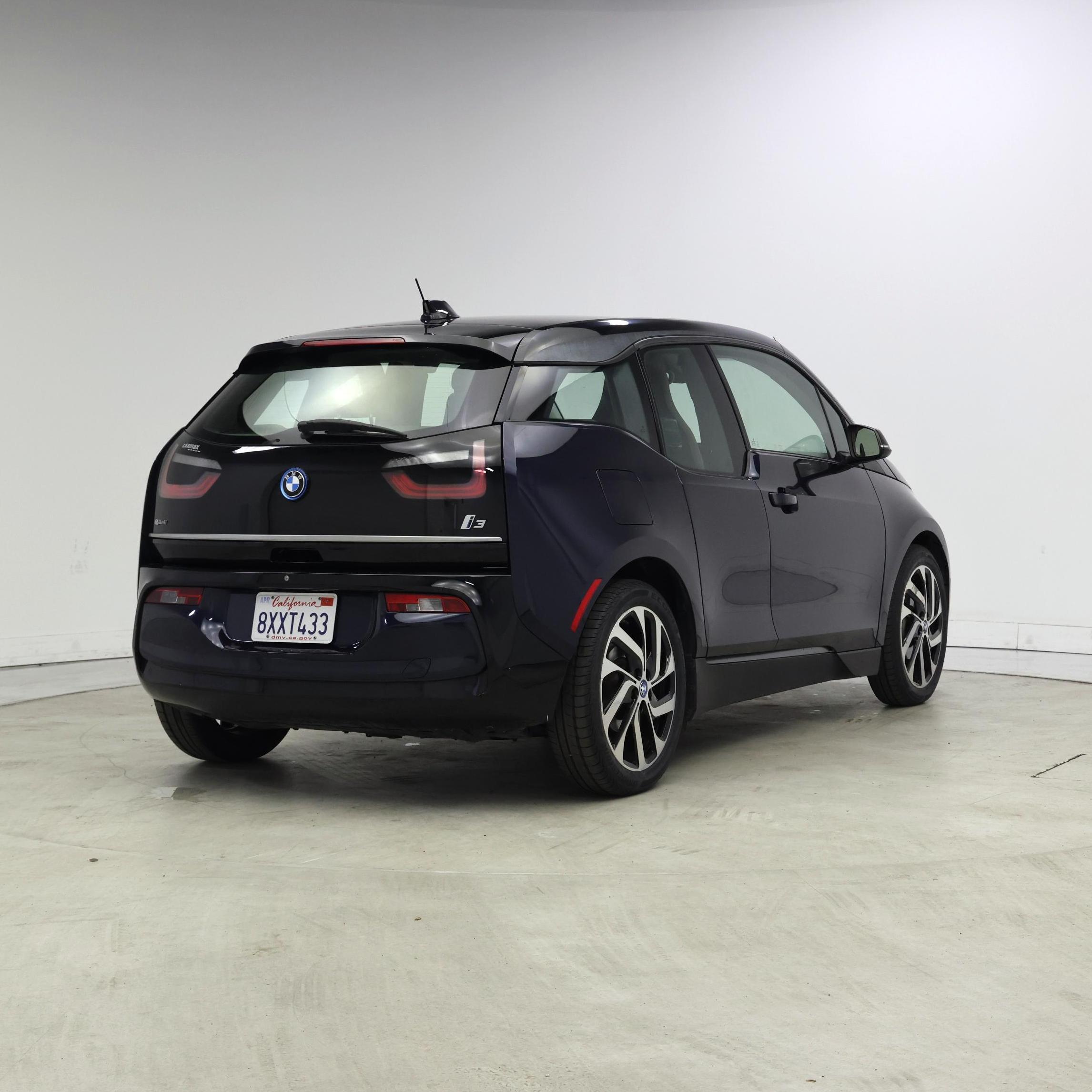 Thumbnail: 2018 BMW i3 - 8