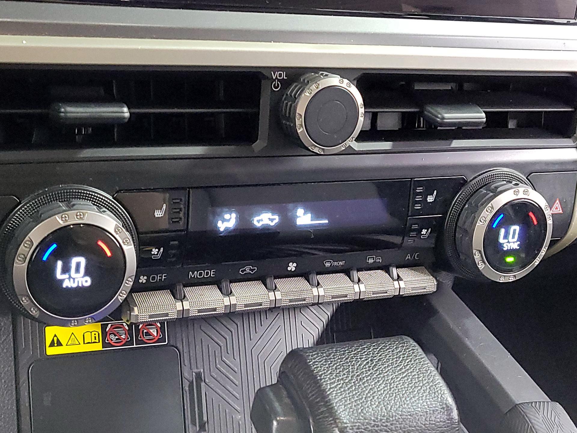 Thumbnail: 2024 Toyota Tacoma - 15