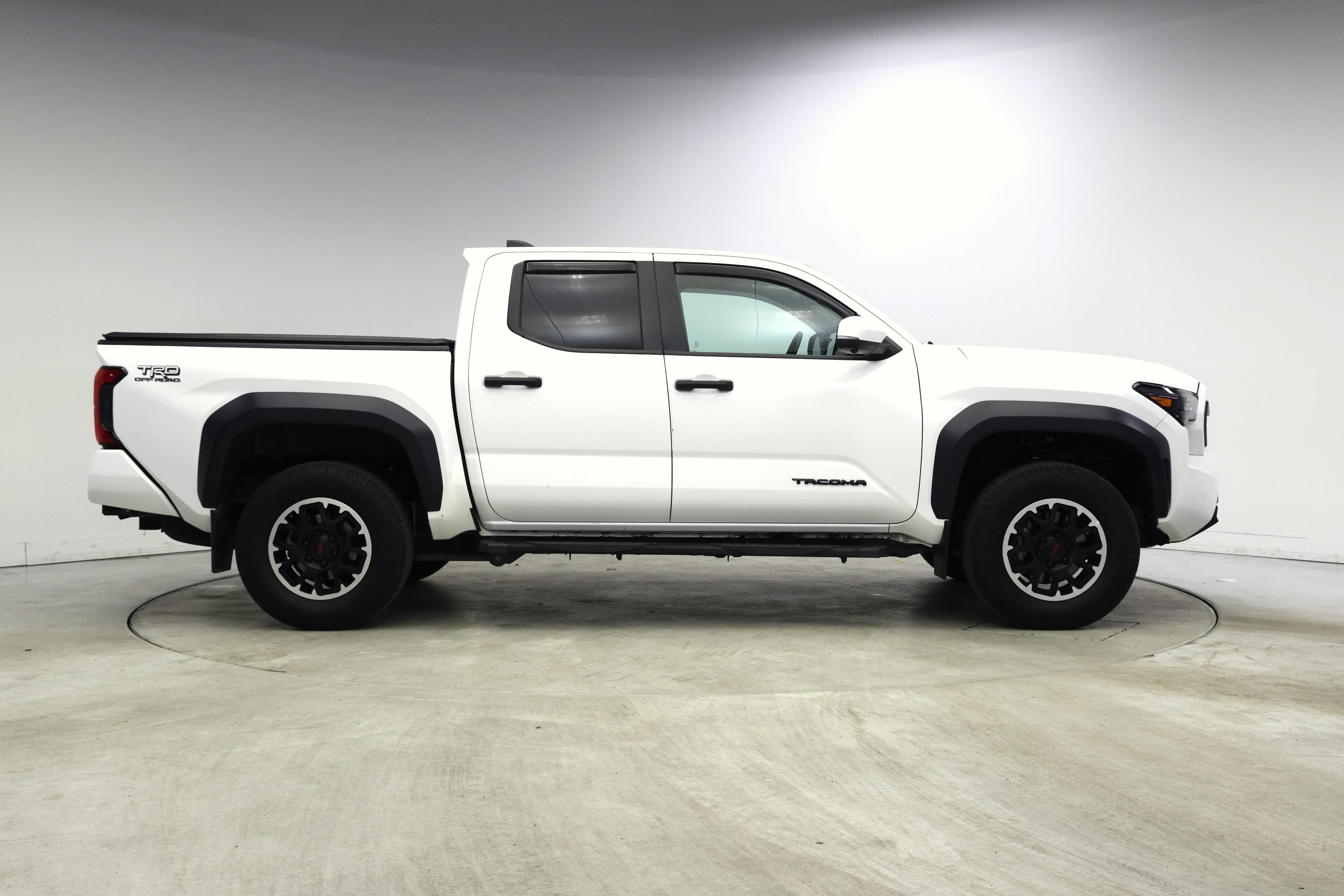 Thumbnail: 2024 Toyota Tacoma - 7