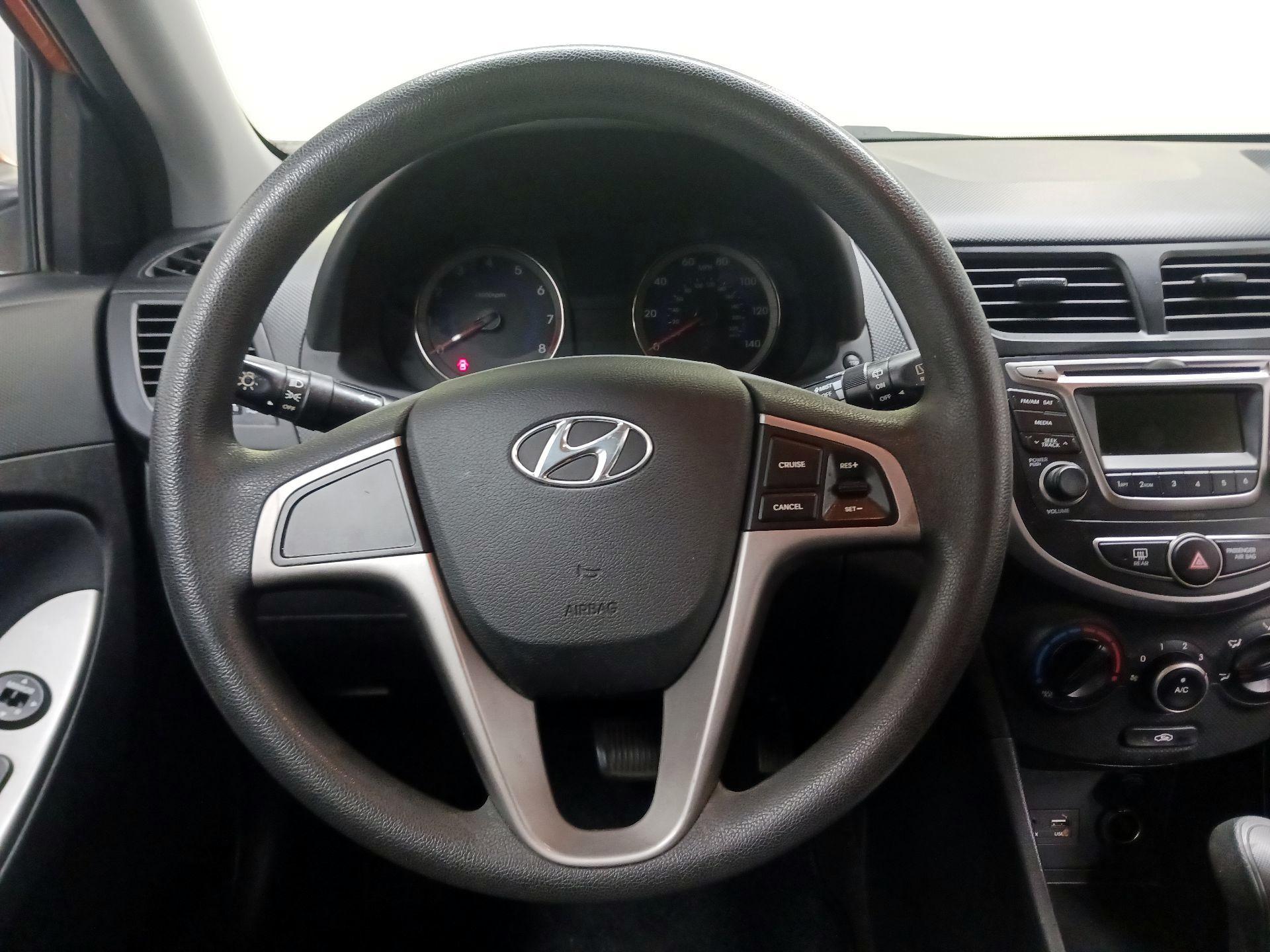 Thumbnail: 2017 Hyundai Accent - 10