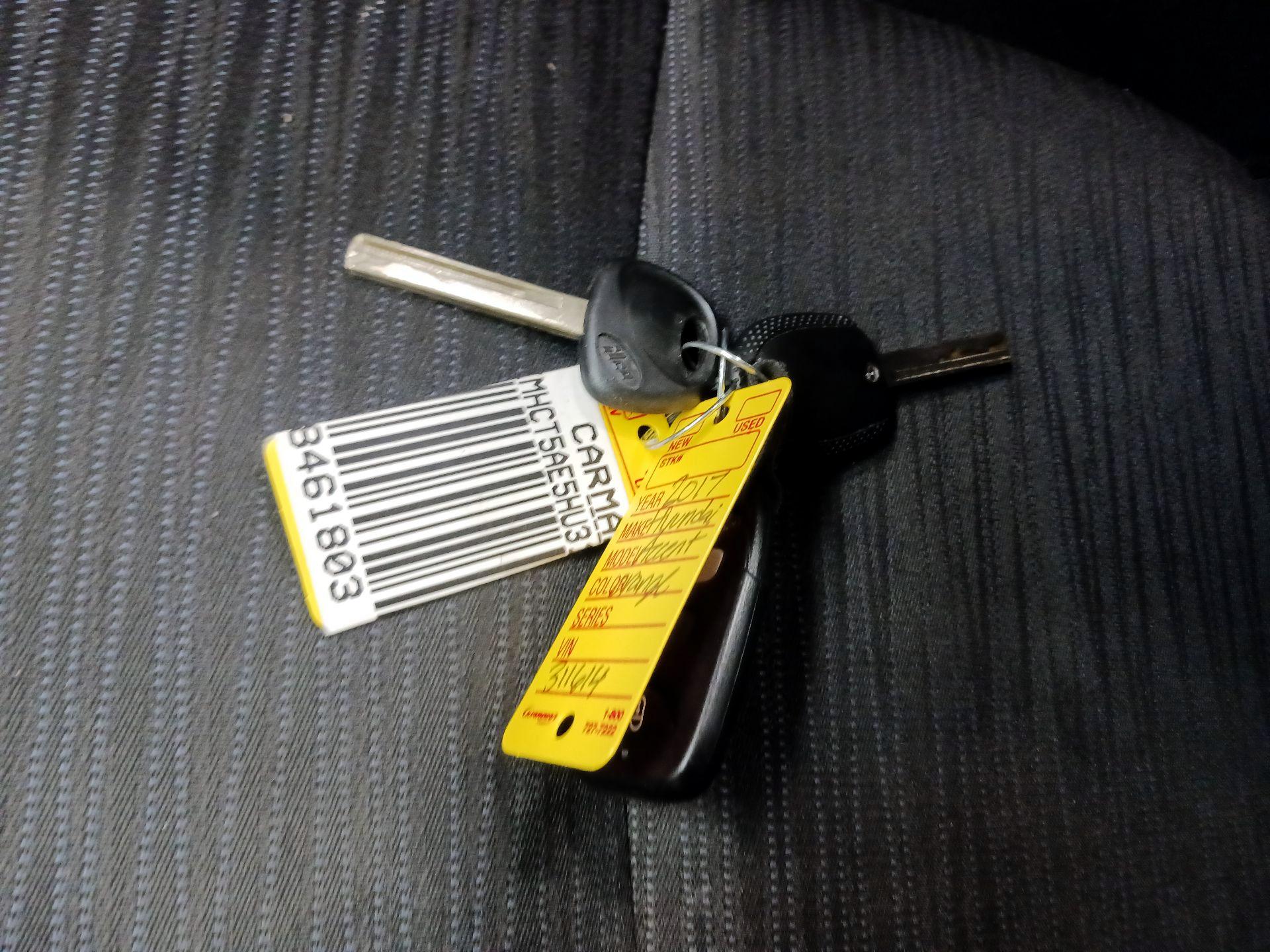 Thumbnail: 2017 Hyundai Accent - 18