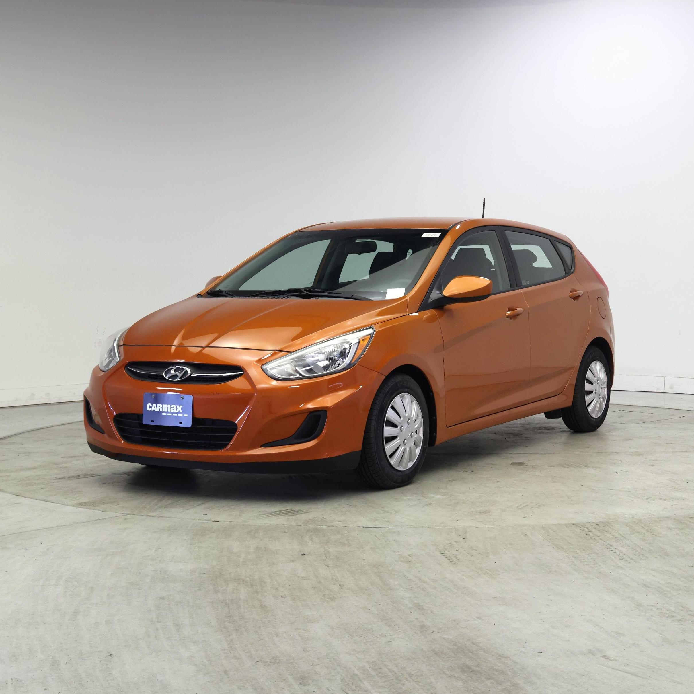 Thumbnail: 2017 Hyundai Accent - 4