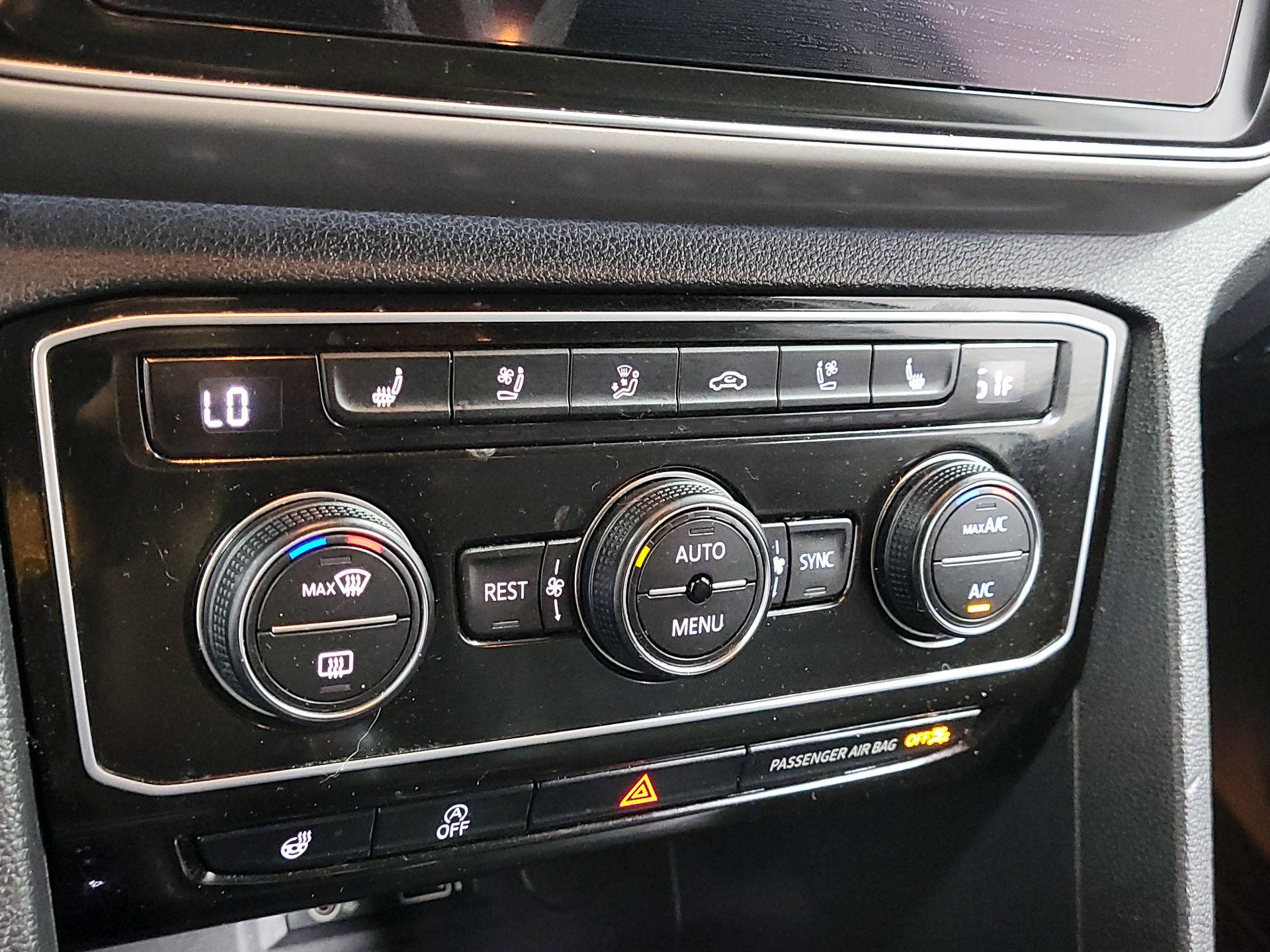 Thumbnail: 2019 Volkswagen Atlas - 15