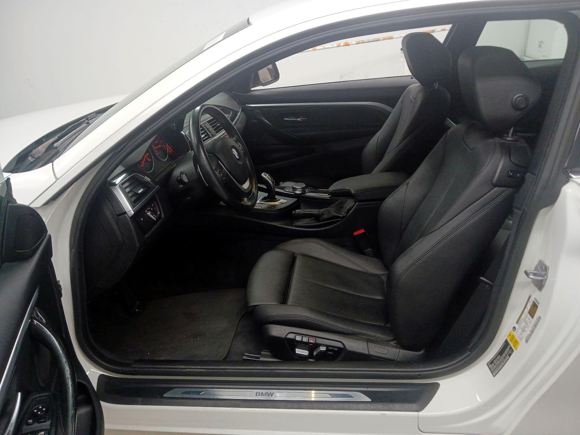 Thumbnail: 2018 BMW 4 Series - 11