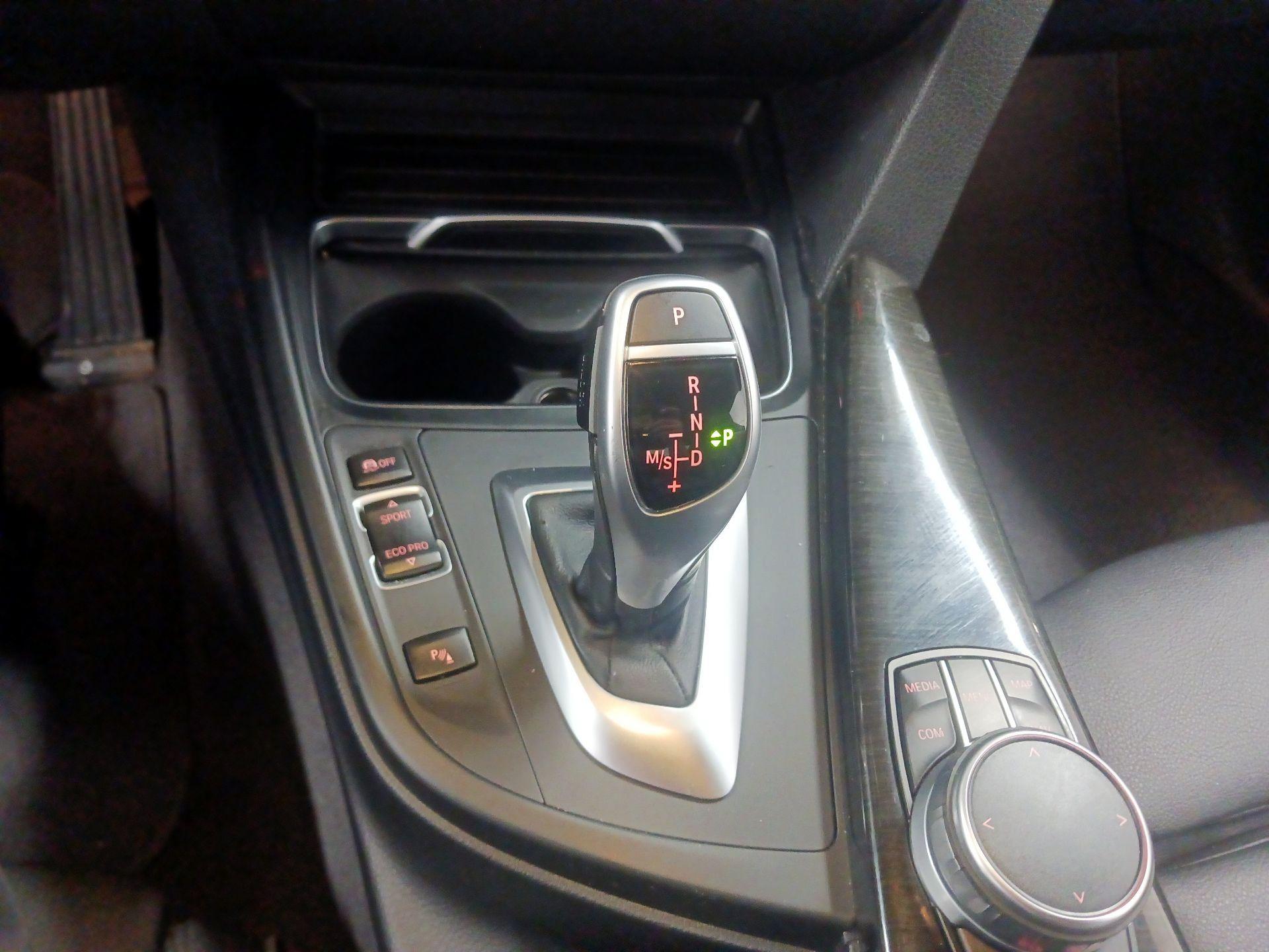 Thumbnail: 2018 BMW 4 Series - 16