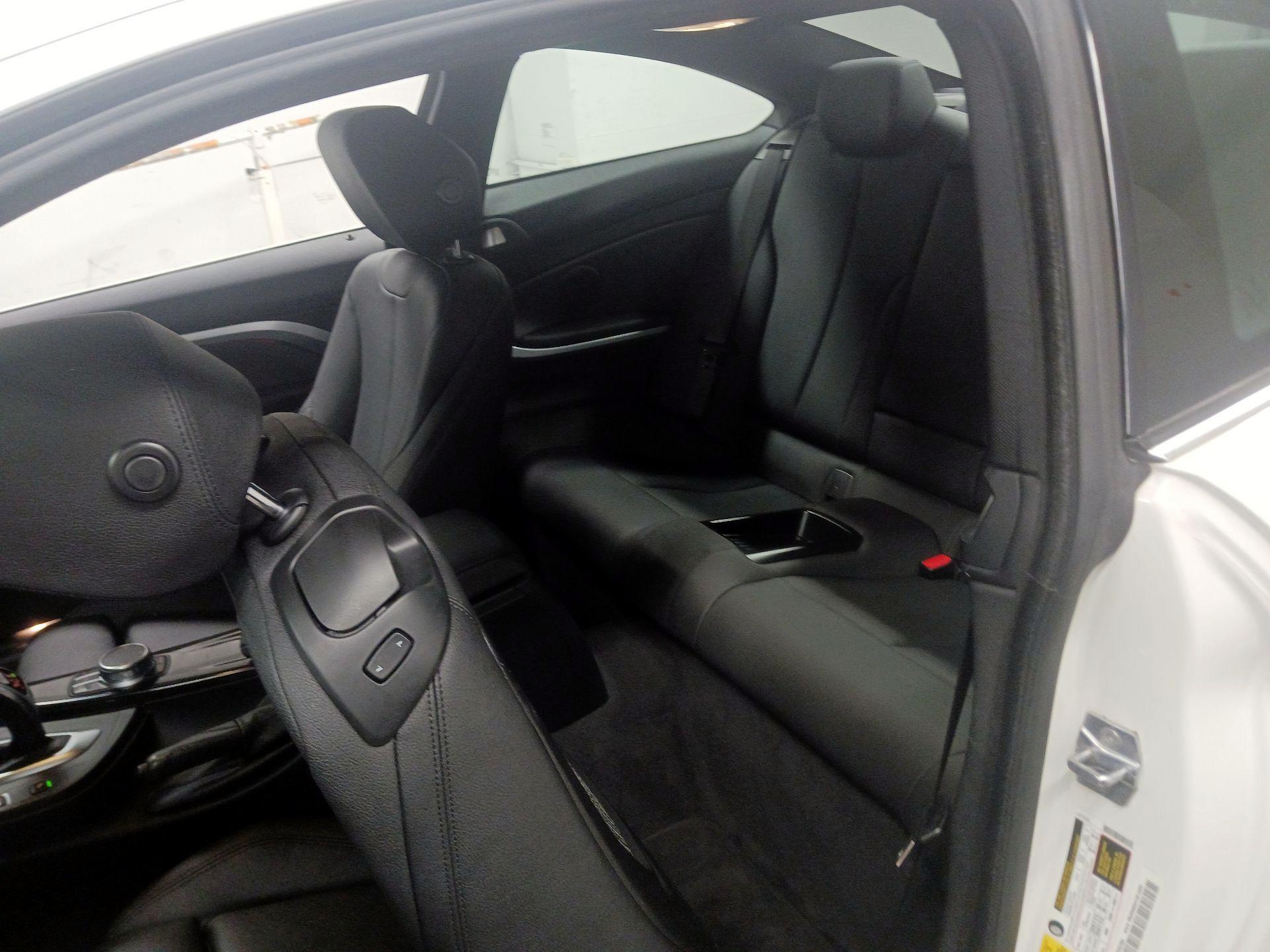 Thumbnail: 2018 BMW 4 Series - 17