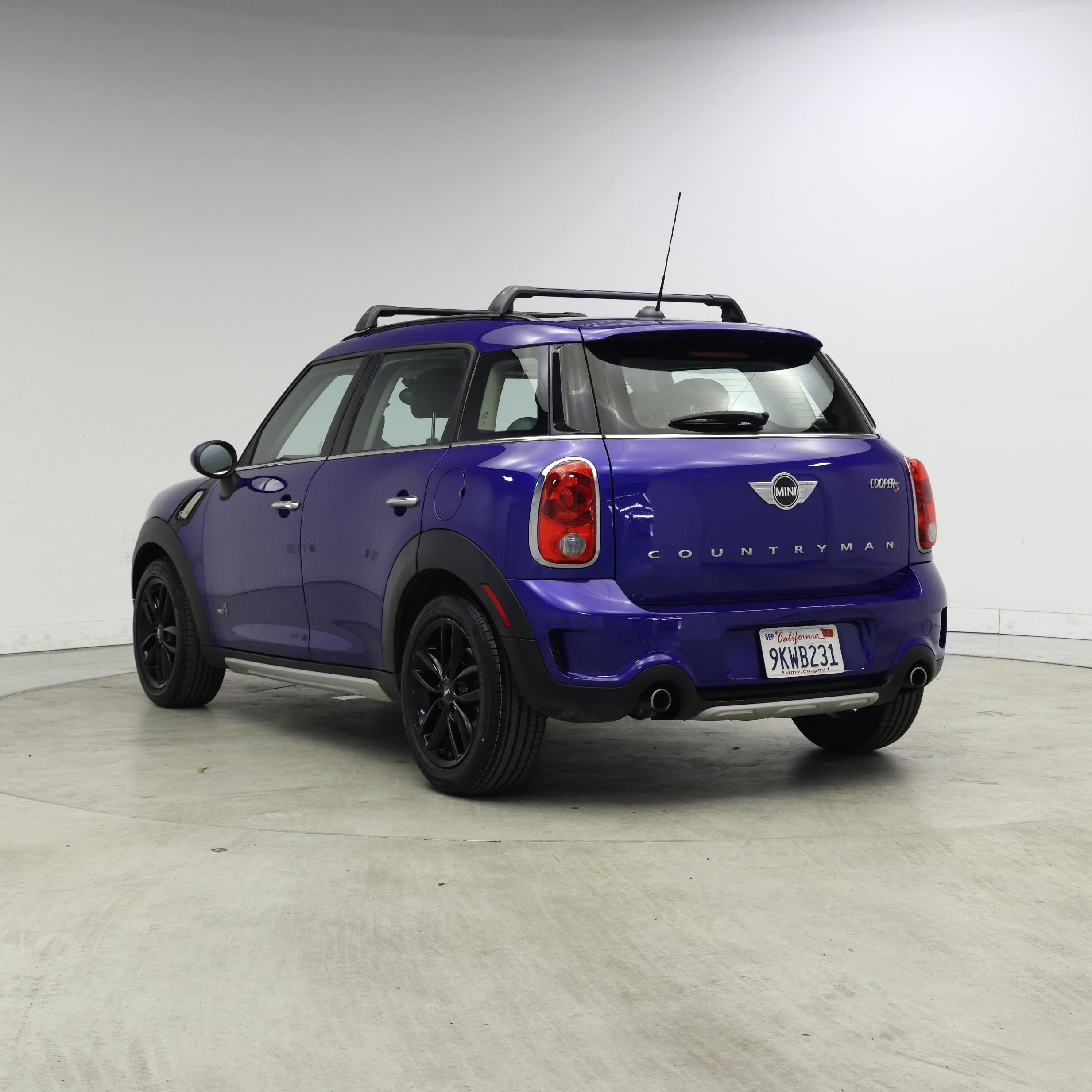 Thumbnail: 2016 MINI Cooper Countryman - 2