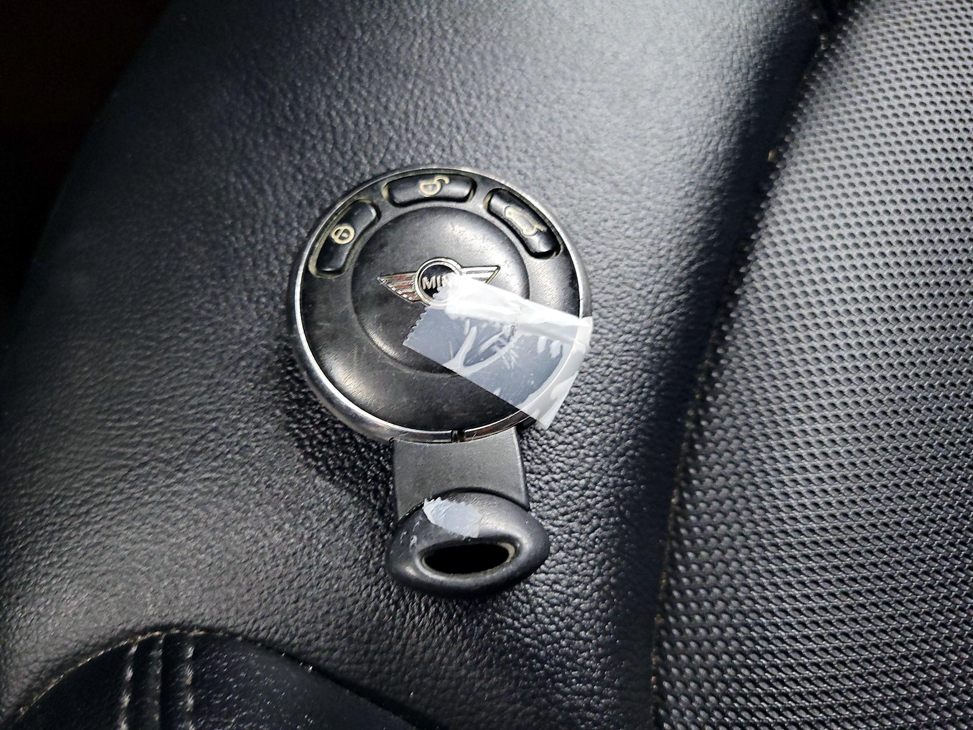 Thumbnail: 2016 MINI Cooper Countryman - 20