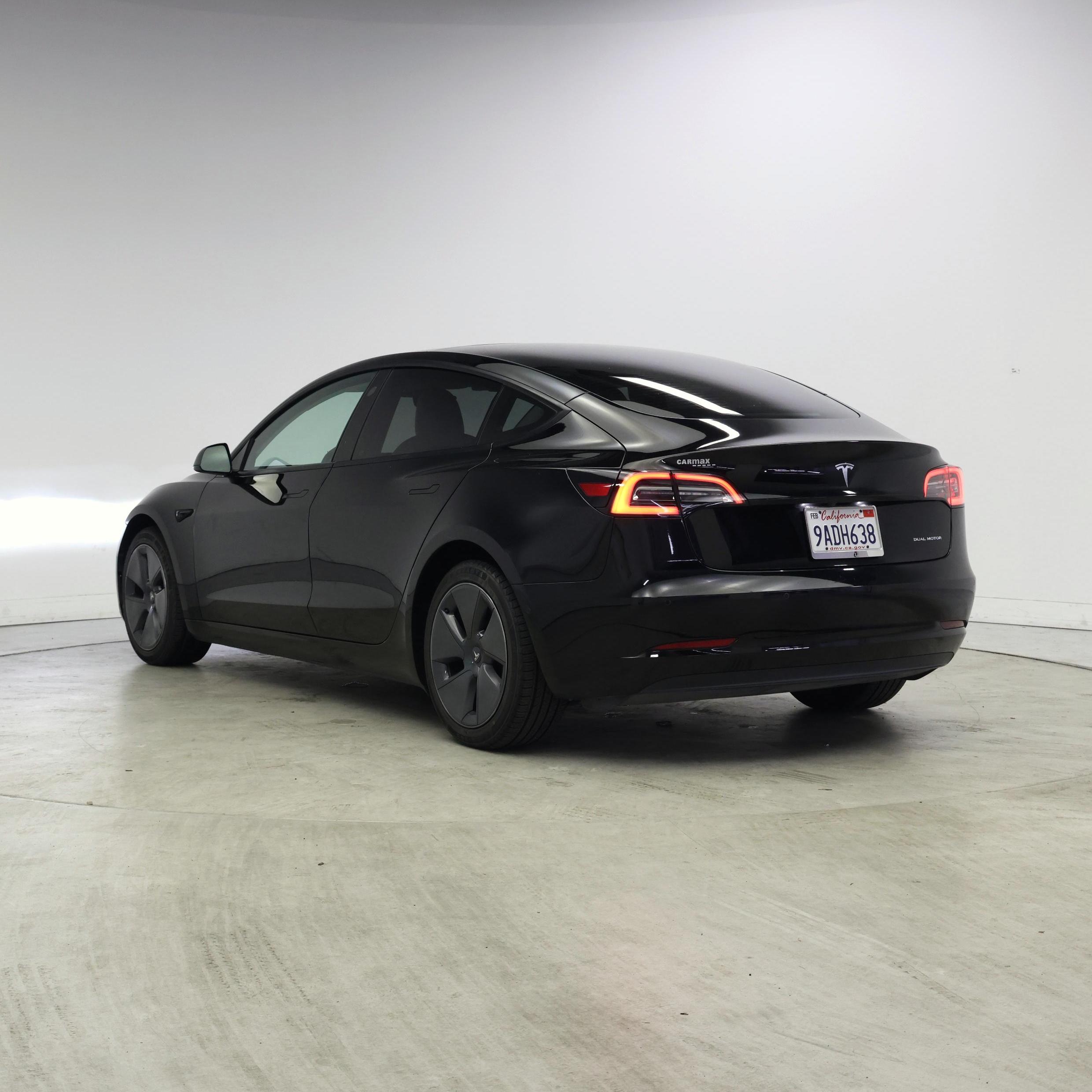 Thumbnail: 2022 Tesla Model 3 - 2