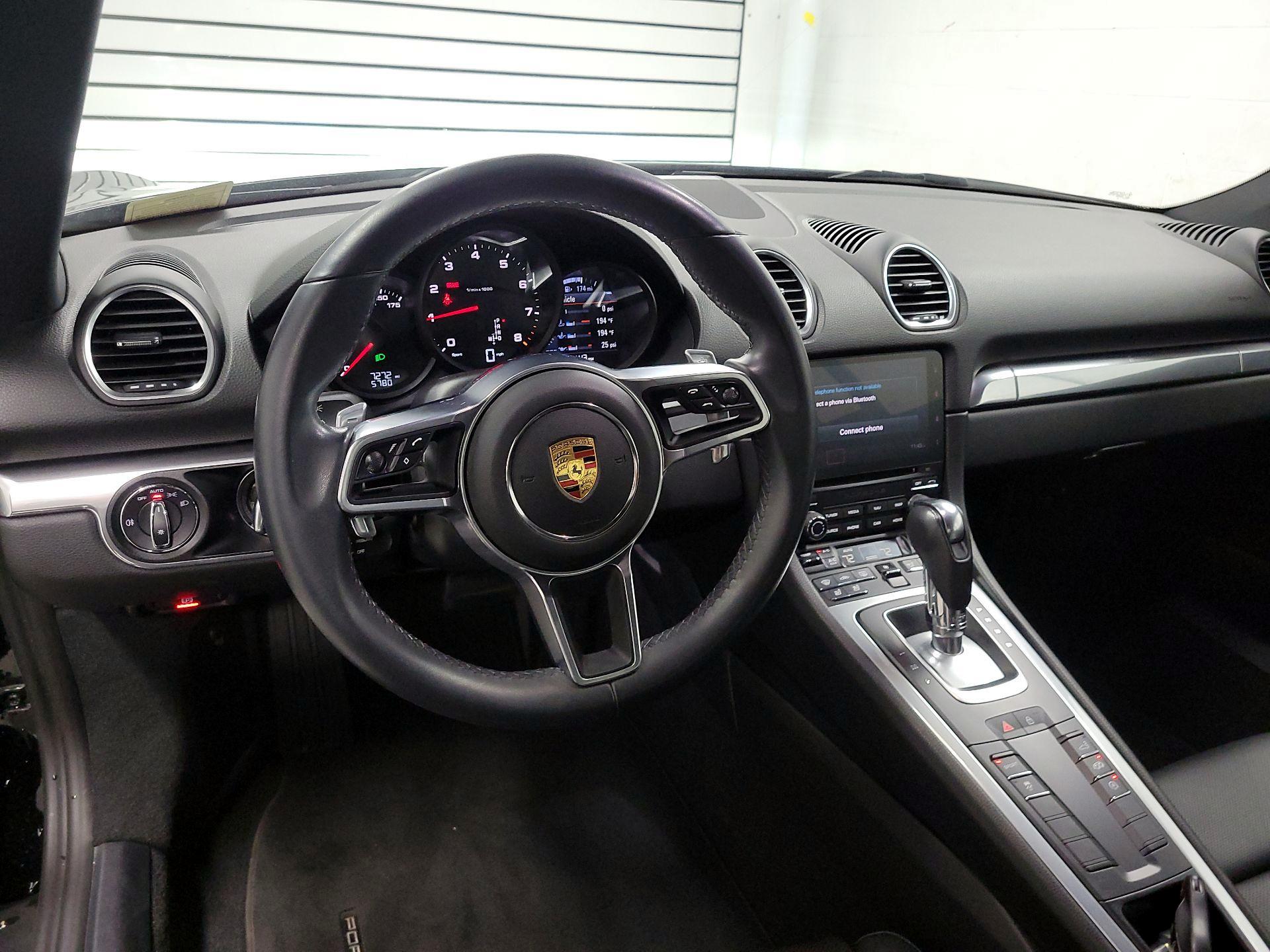 Thumbnail: 2022 Porsche 718 Cayman - 9