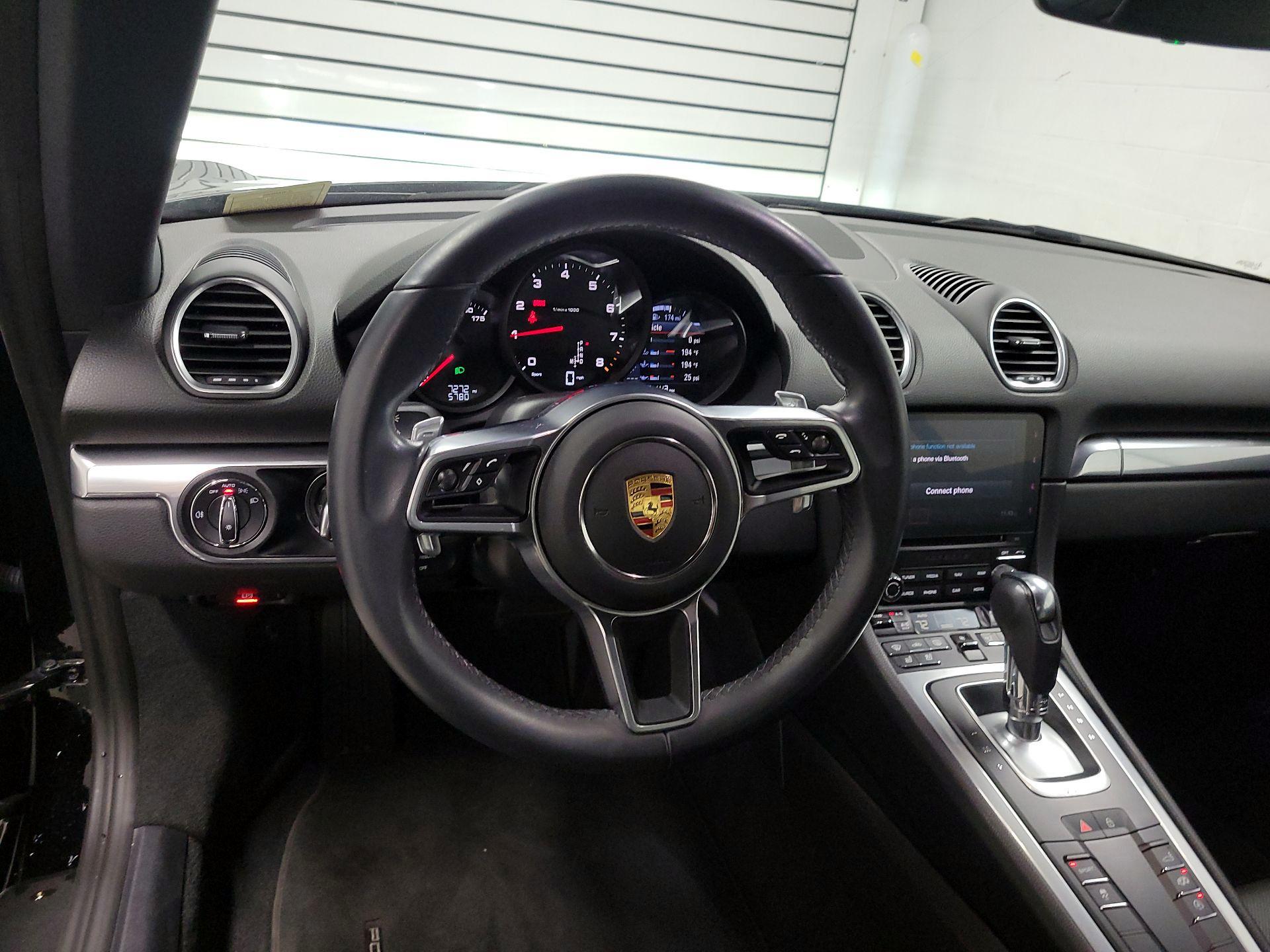 Thumbnail: 2022 Porsche 718 Cayman - 10