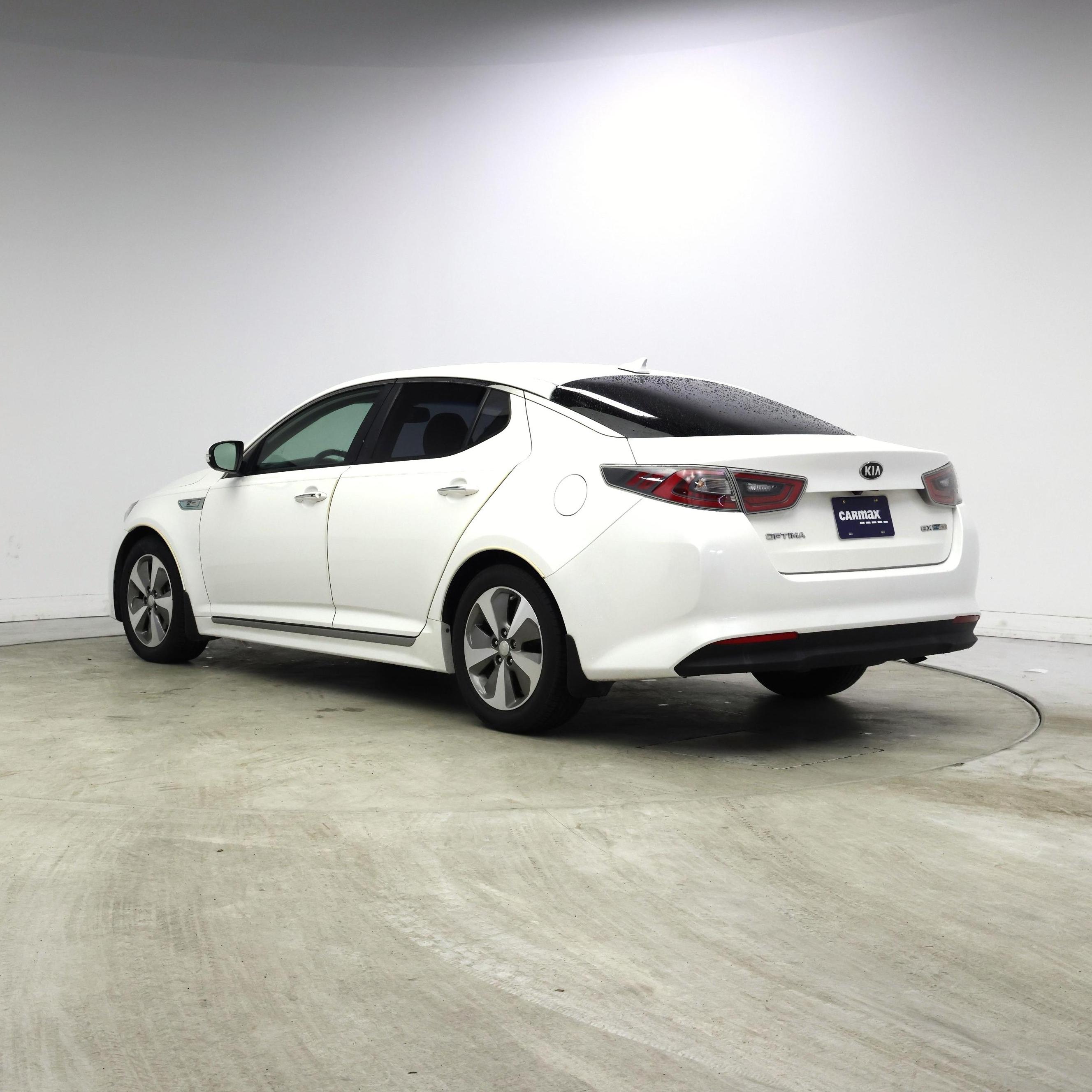 Thumbnail: 2015 Kia Optima - 2