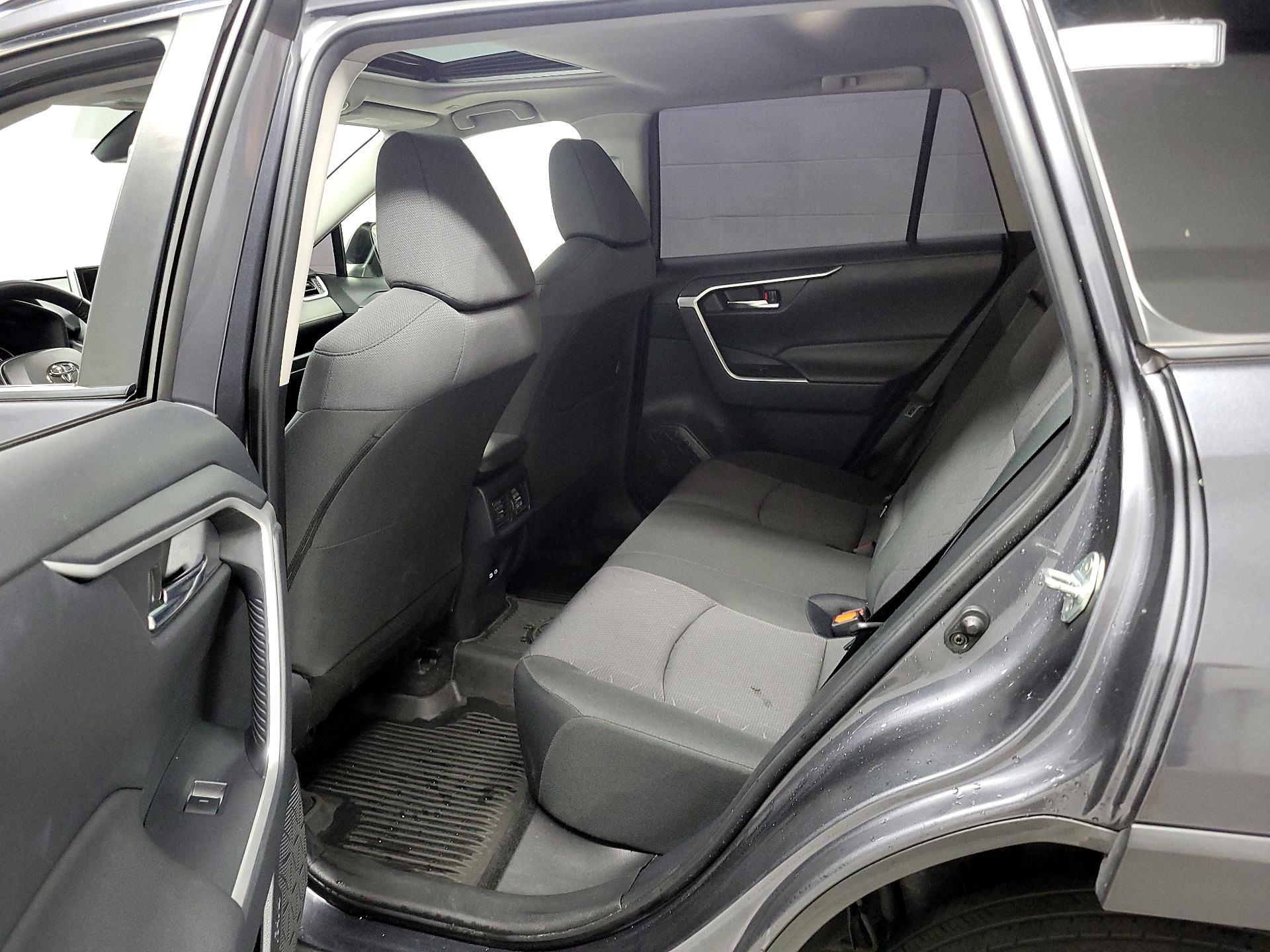 Thumbnail: 2023 Toyota RAV4 - 18