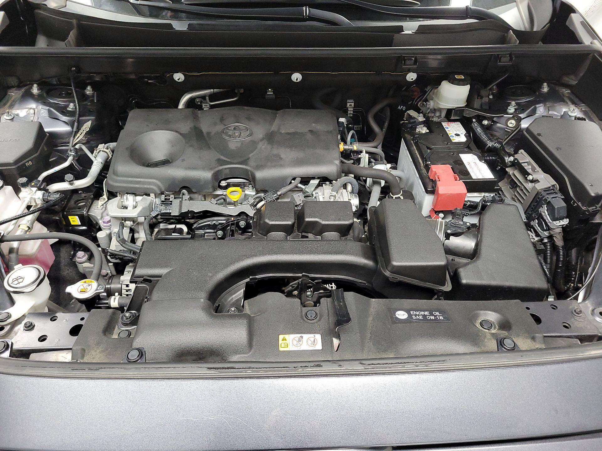 Thumbnail: 2023 Toyota RAV4 - 20