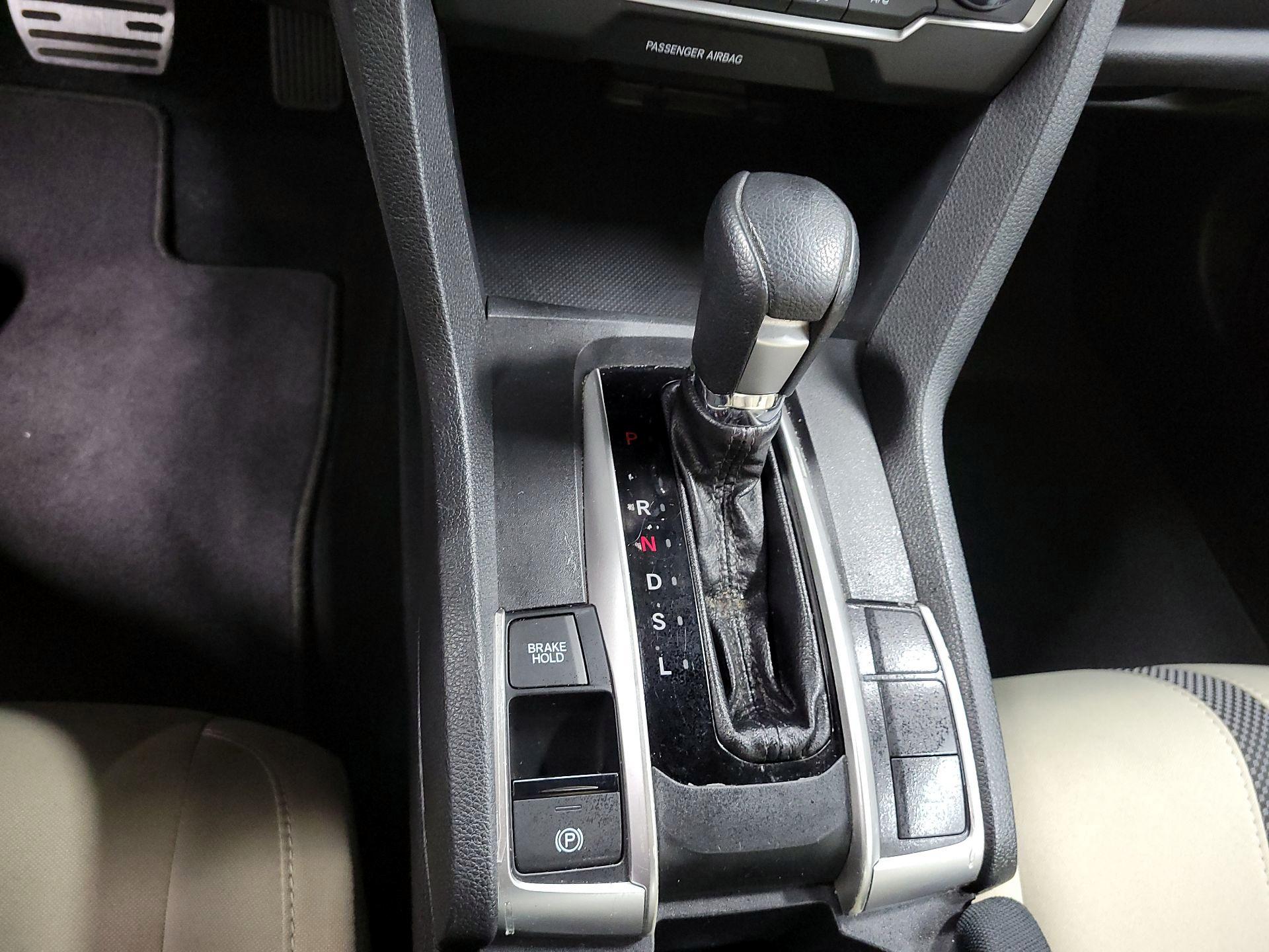 Thumbnail: 2019 Honda Civic - 16