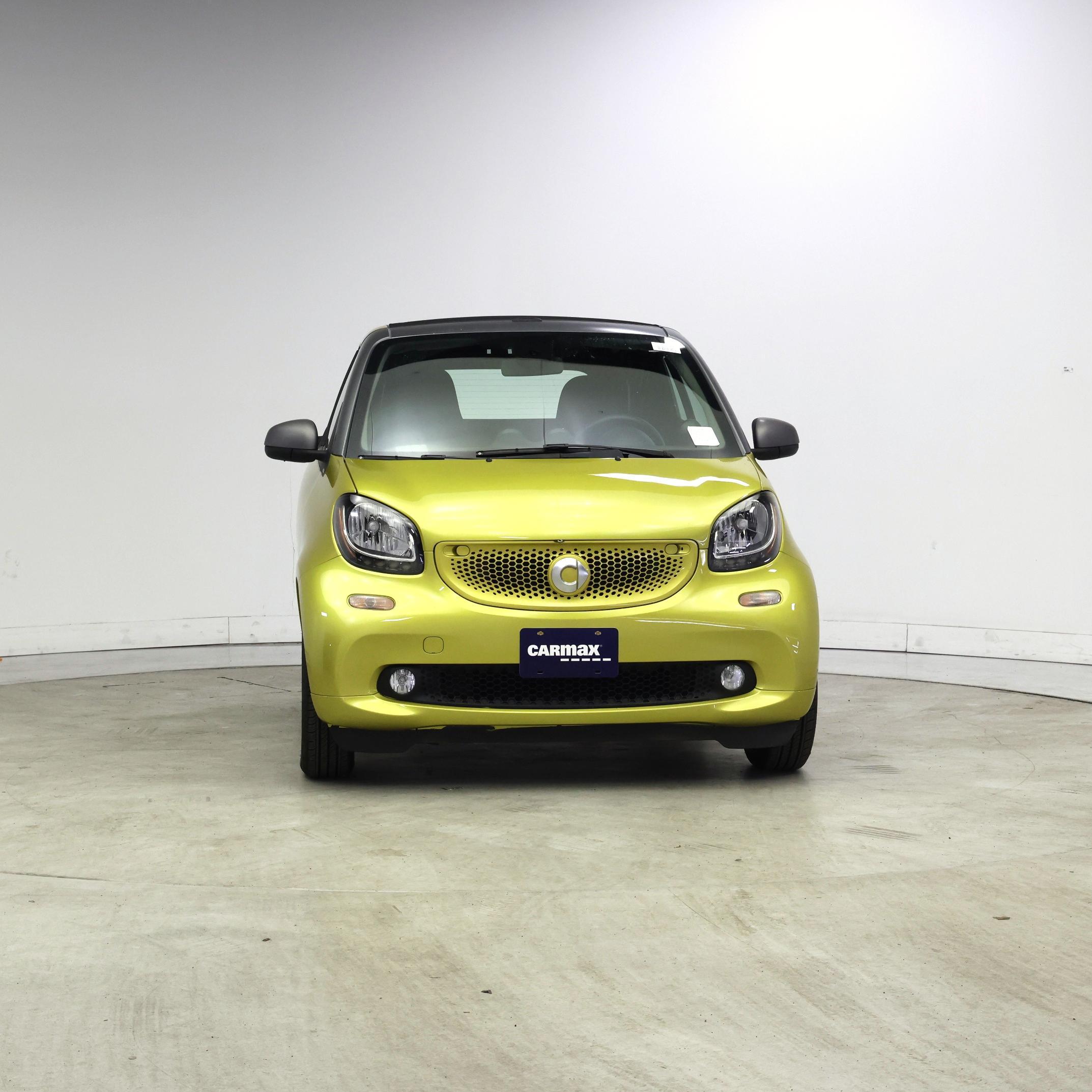 Thumbnail: 2017 smart fortwo - 5
