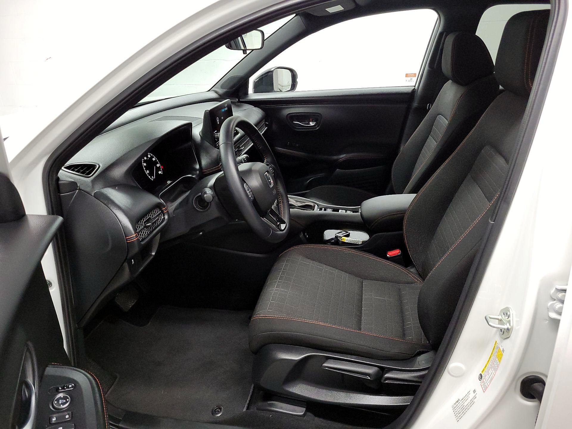 Thumbnail: 2025 Honda HR-V - 11