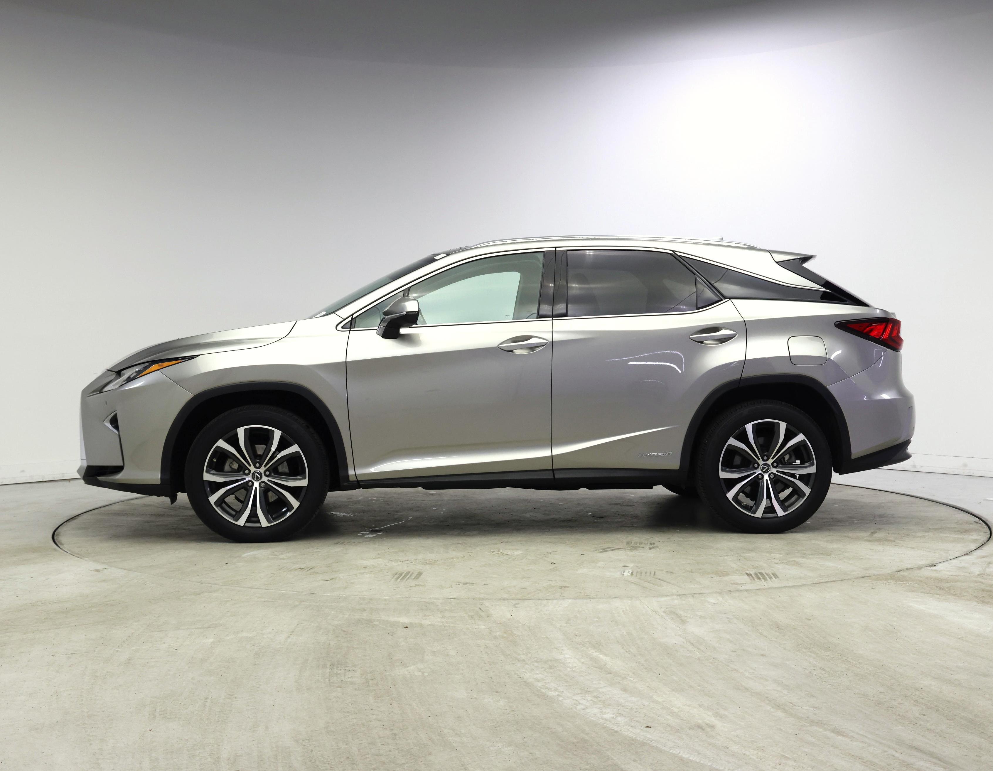 Thumbnail: 2018 Lexus RX - 3