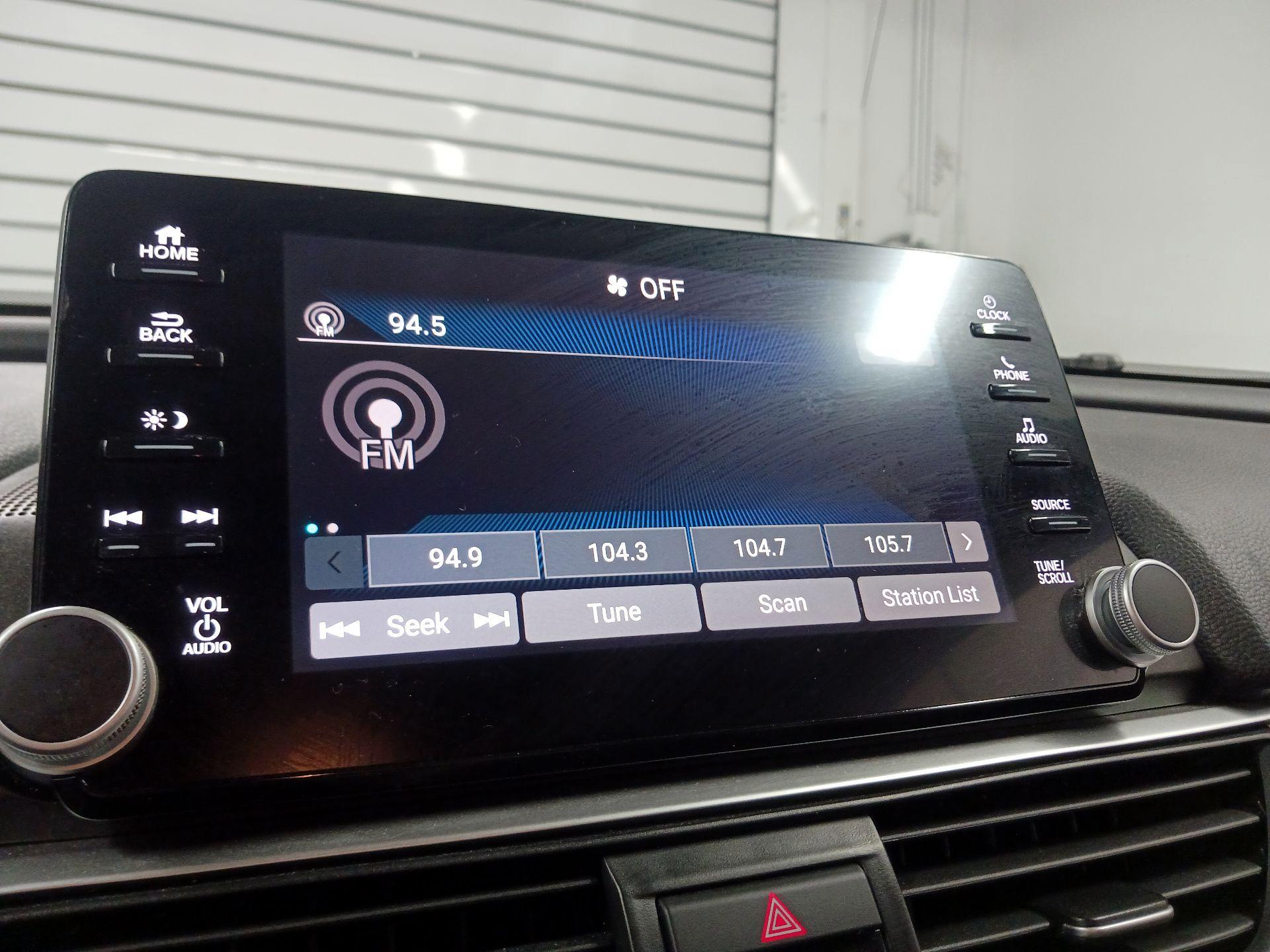 Thumbnail: 2018 Honda Accord - 14