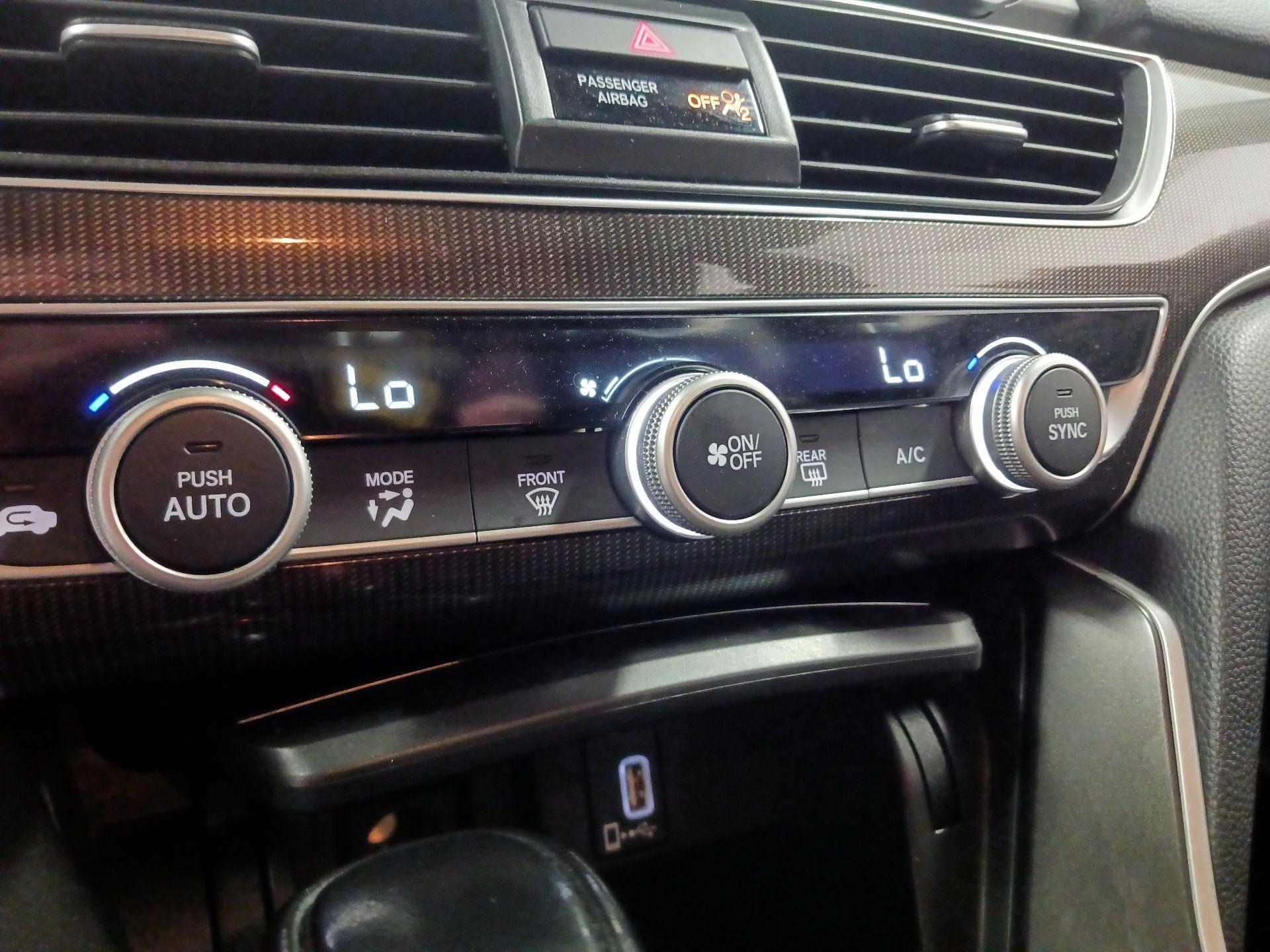 Thumbnail: 2018 Honda Accord - 15