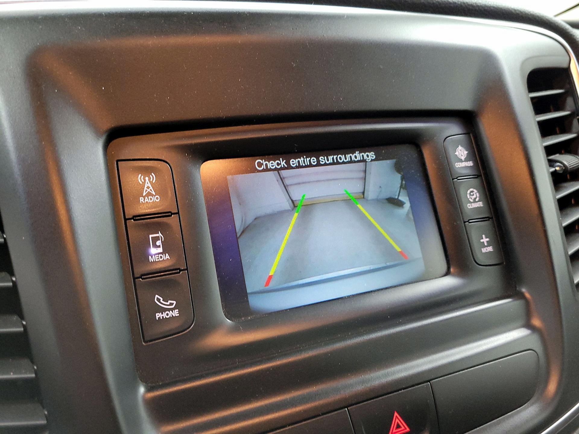 Thumbnail: 2015 Chrysler 200 - 14