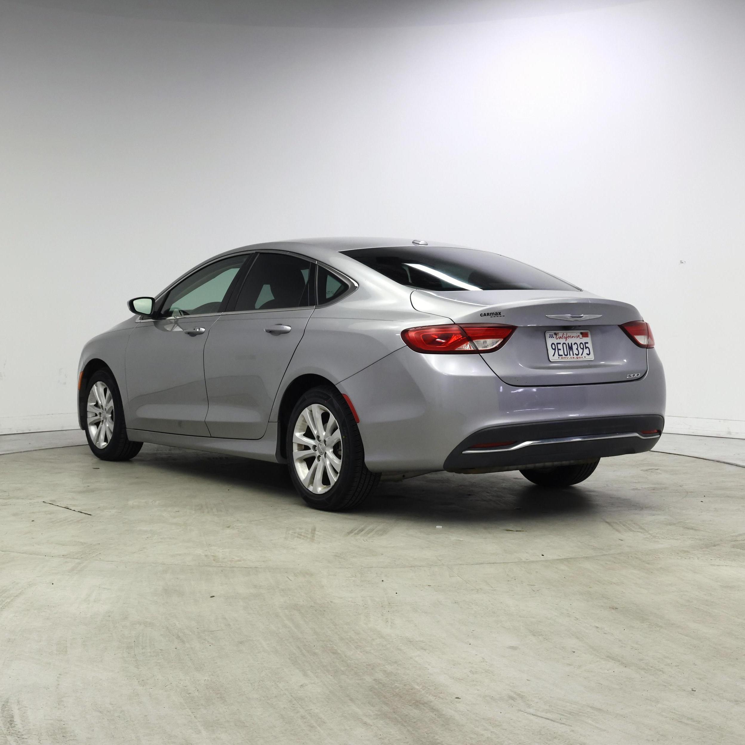 Thumbnail: 2015 Chrysler 200 - 2