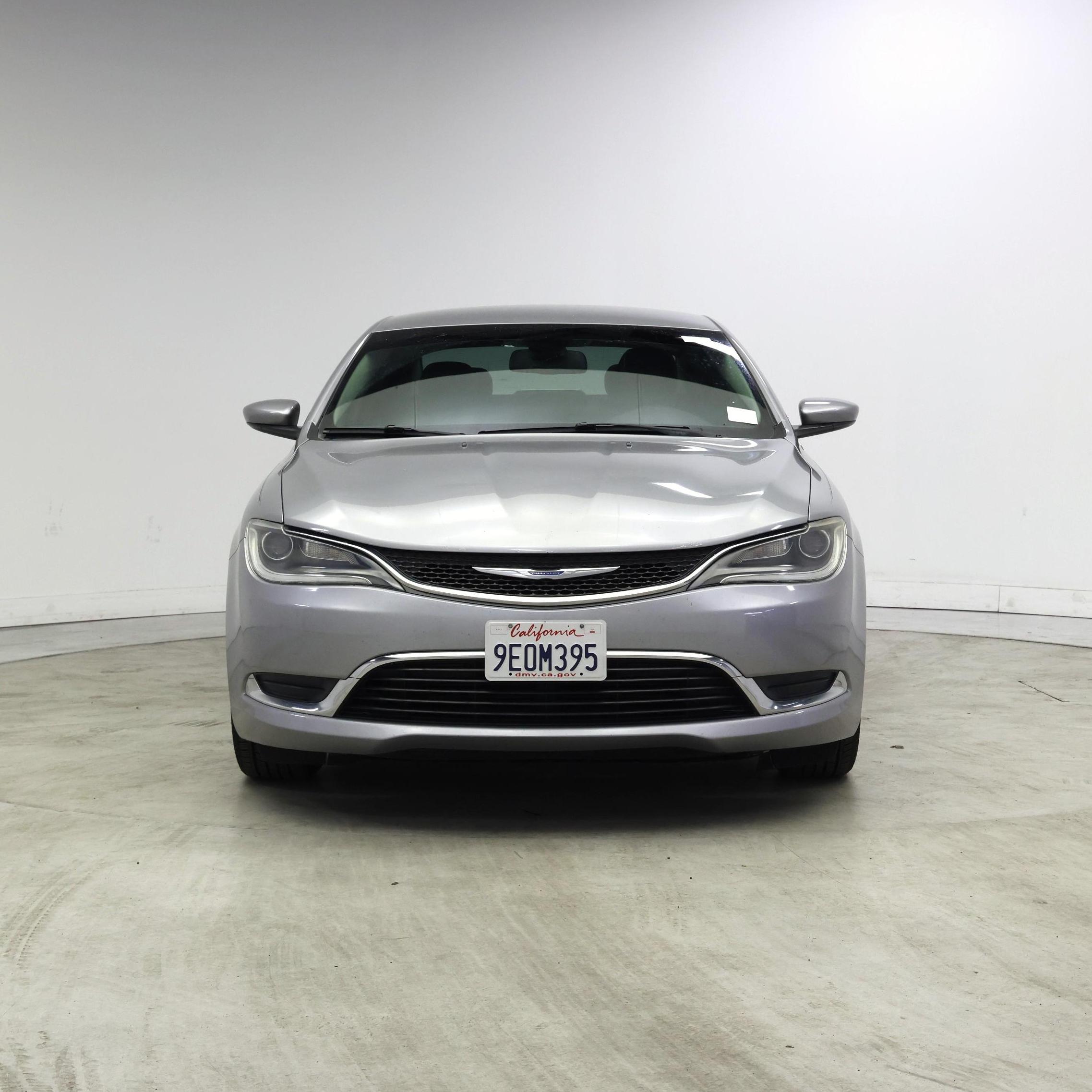 Thumbnail: 2015 Chrysler 200 - 5
