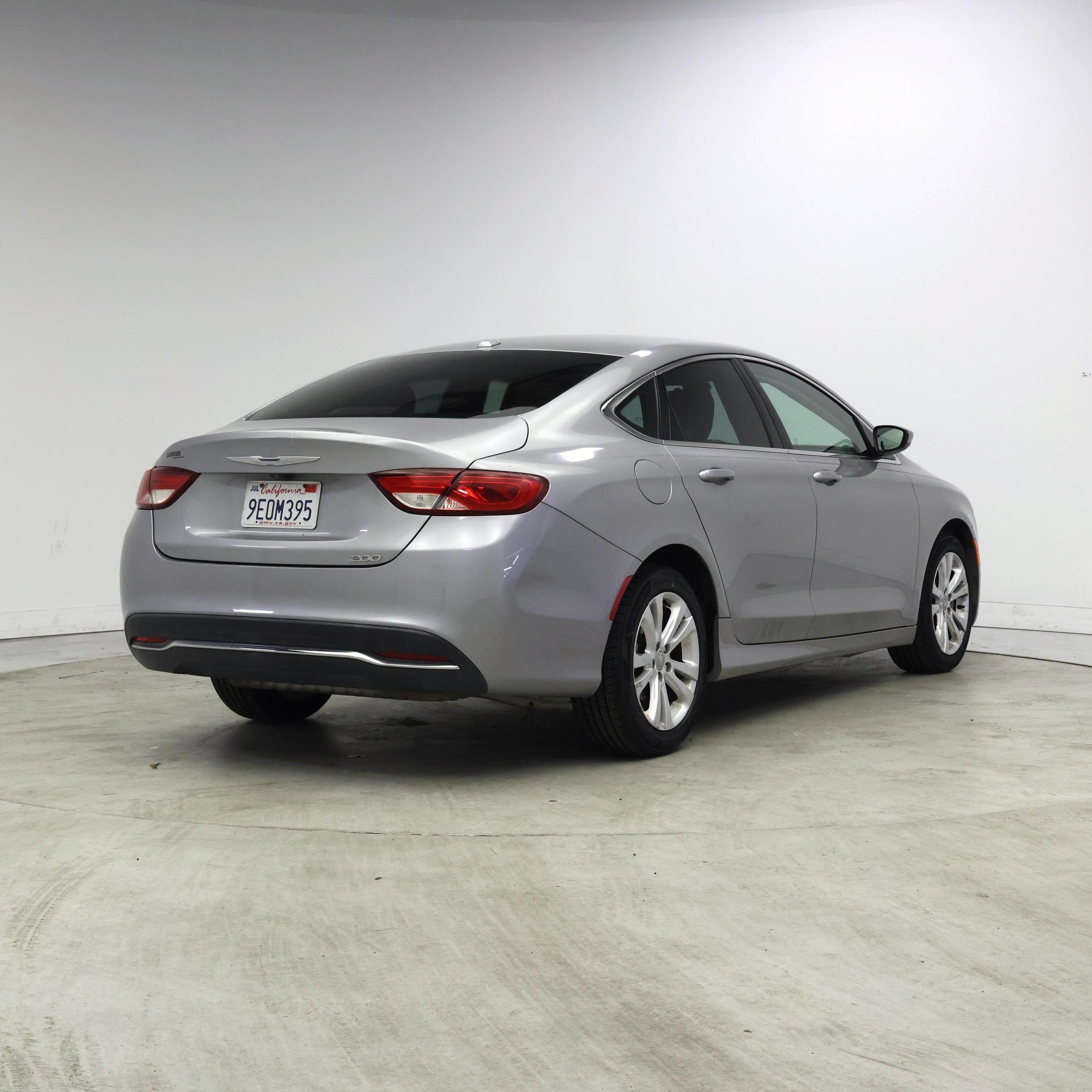 Thumbnail: 2015 Chrysler 200 - 8