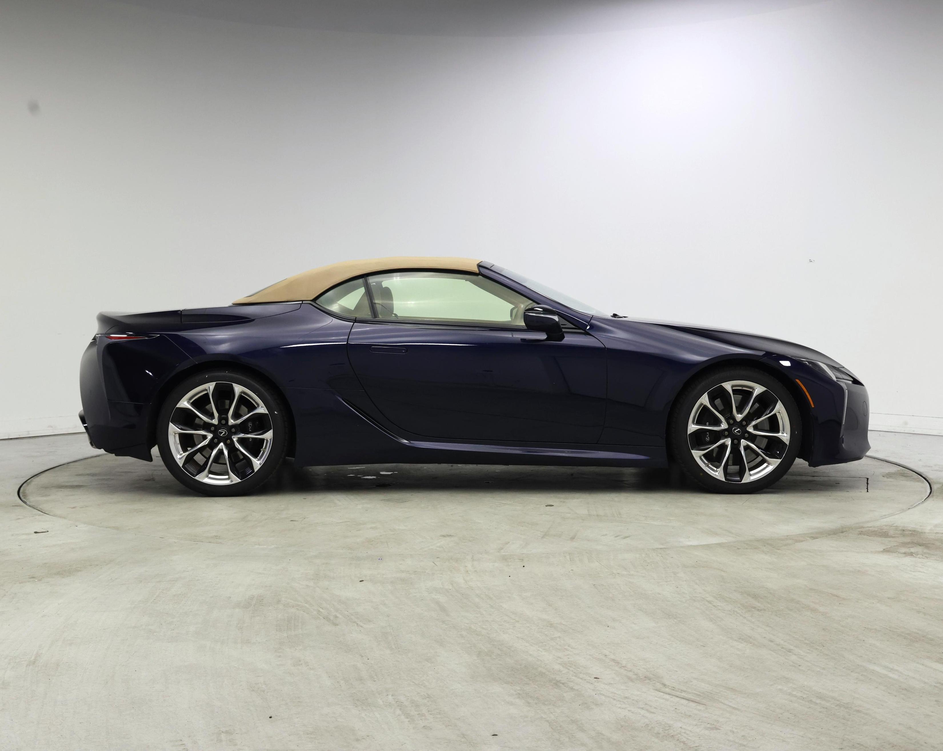 Thumbnail: 2022 Lexus LC - 7