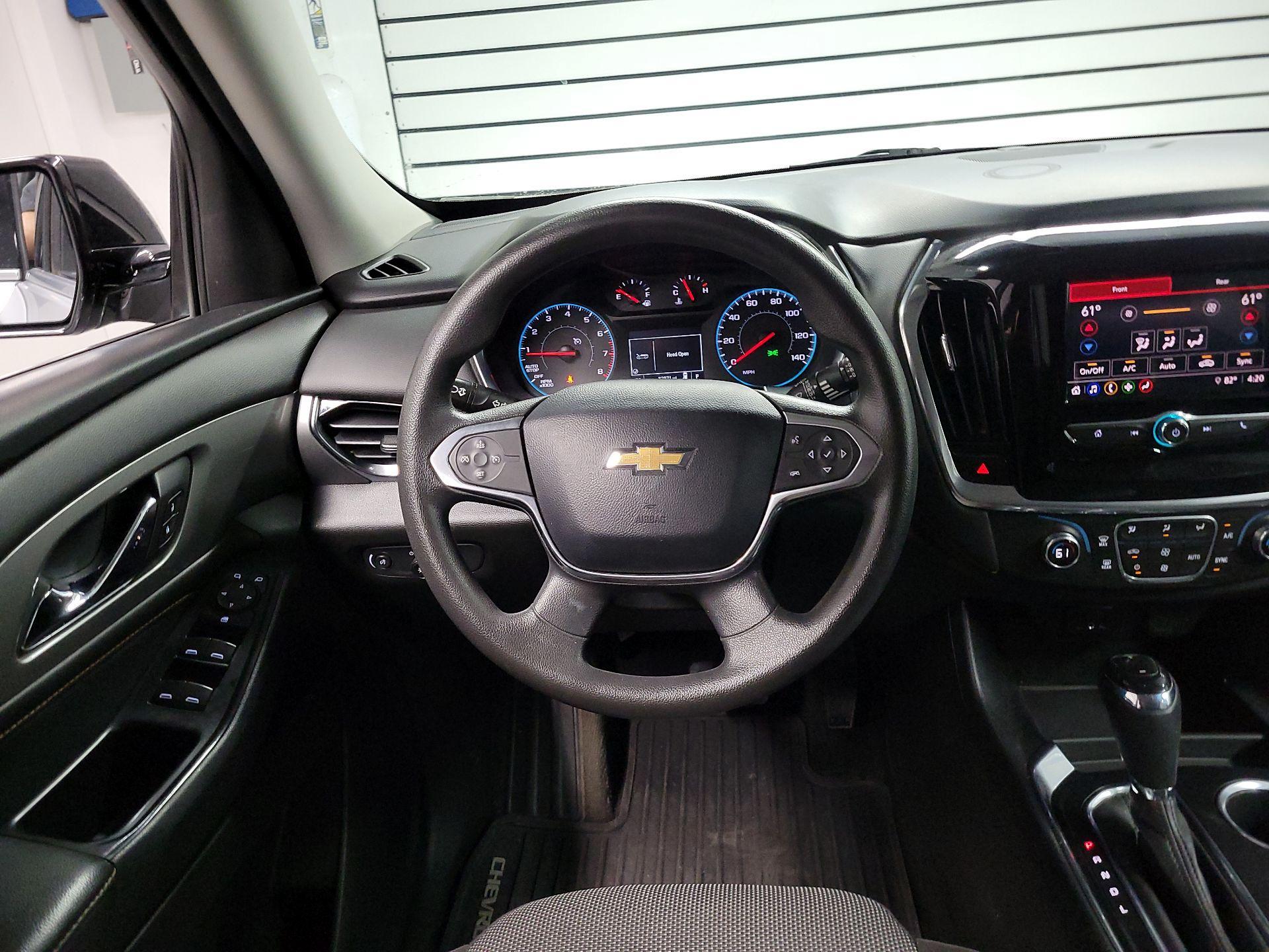 Thumbnail: 2020 Chevrolet Traverse - 10