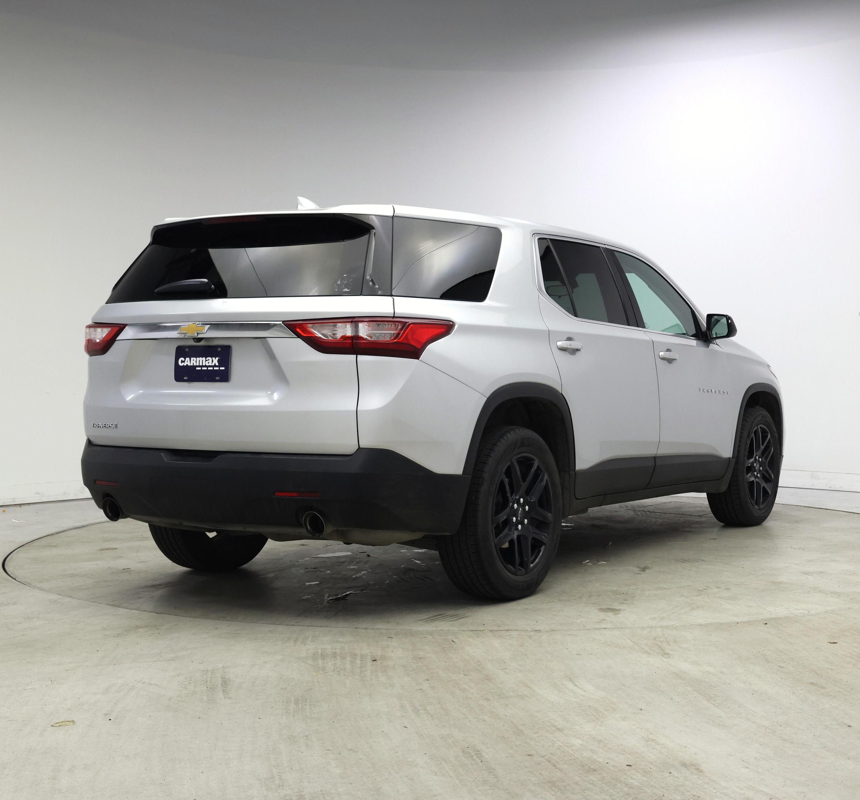 Thumbnail: 2020 Chevrolet Traverse - 8