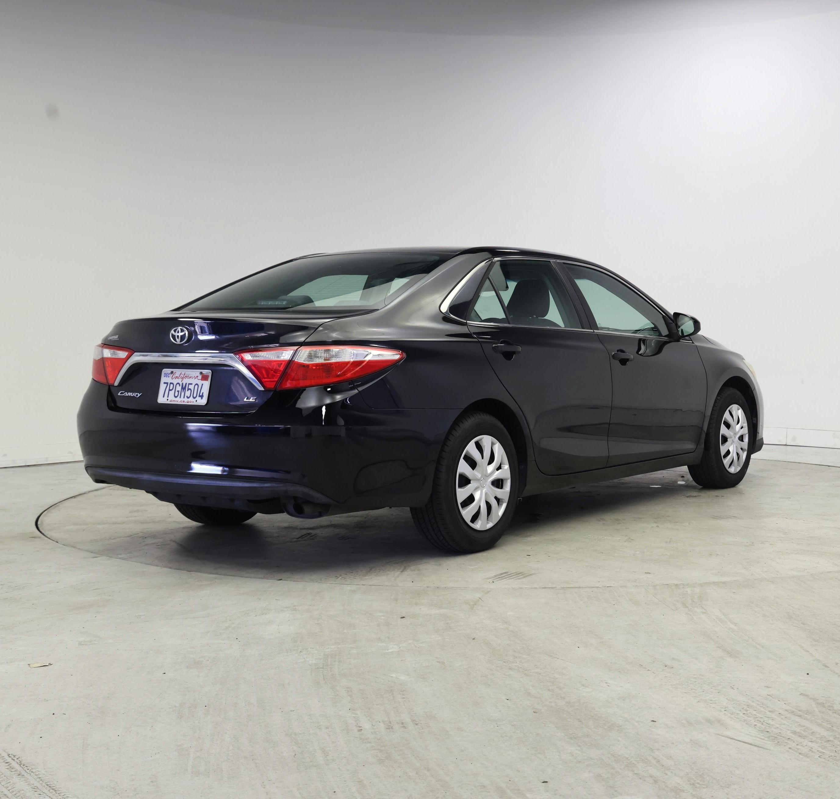 Thumbnail: 2016 Toyota Camry - 8