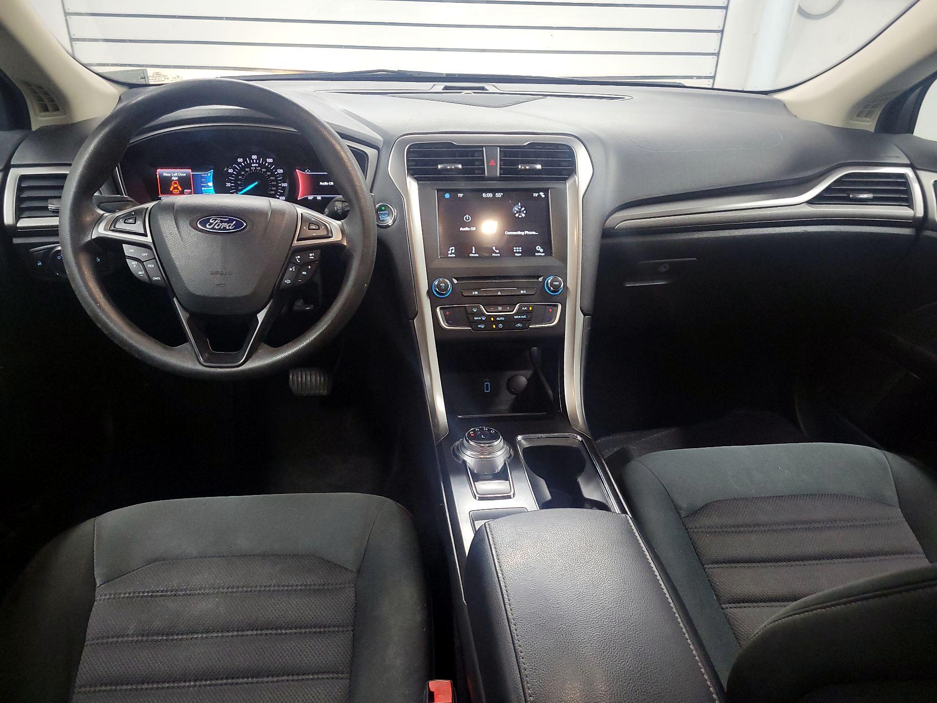 Thumbnail: 2018 Ford Fusion - 9