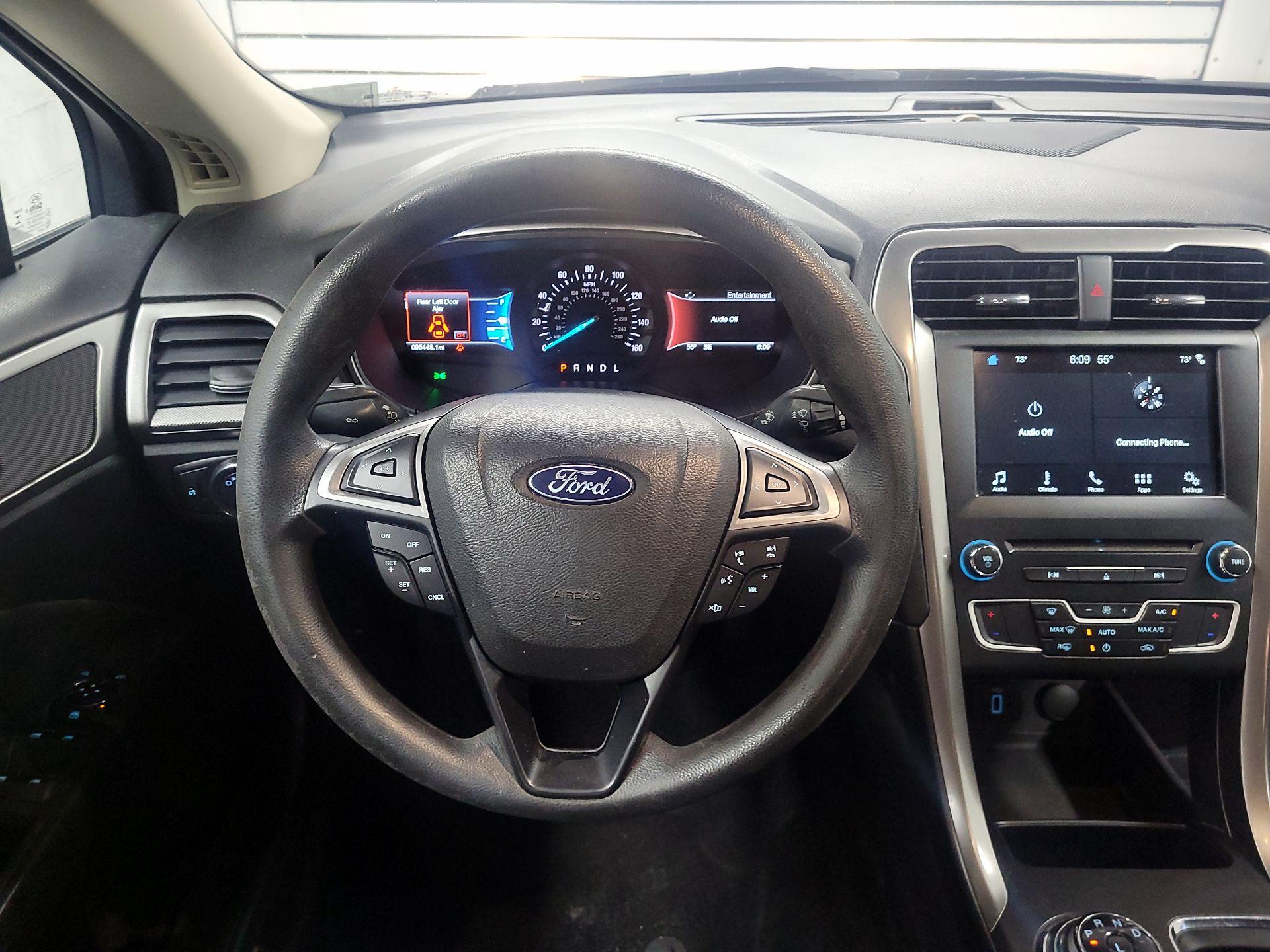 Thumbnail: 2018 Ford Fusion - 10